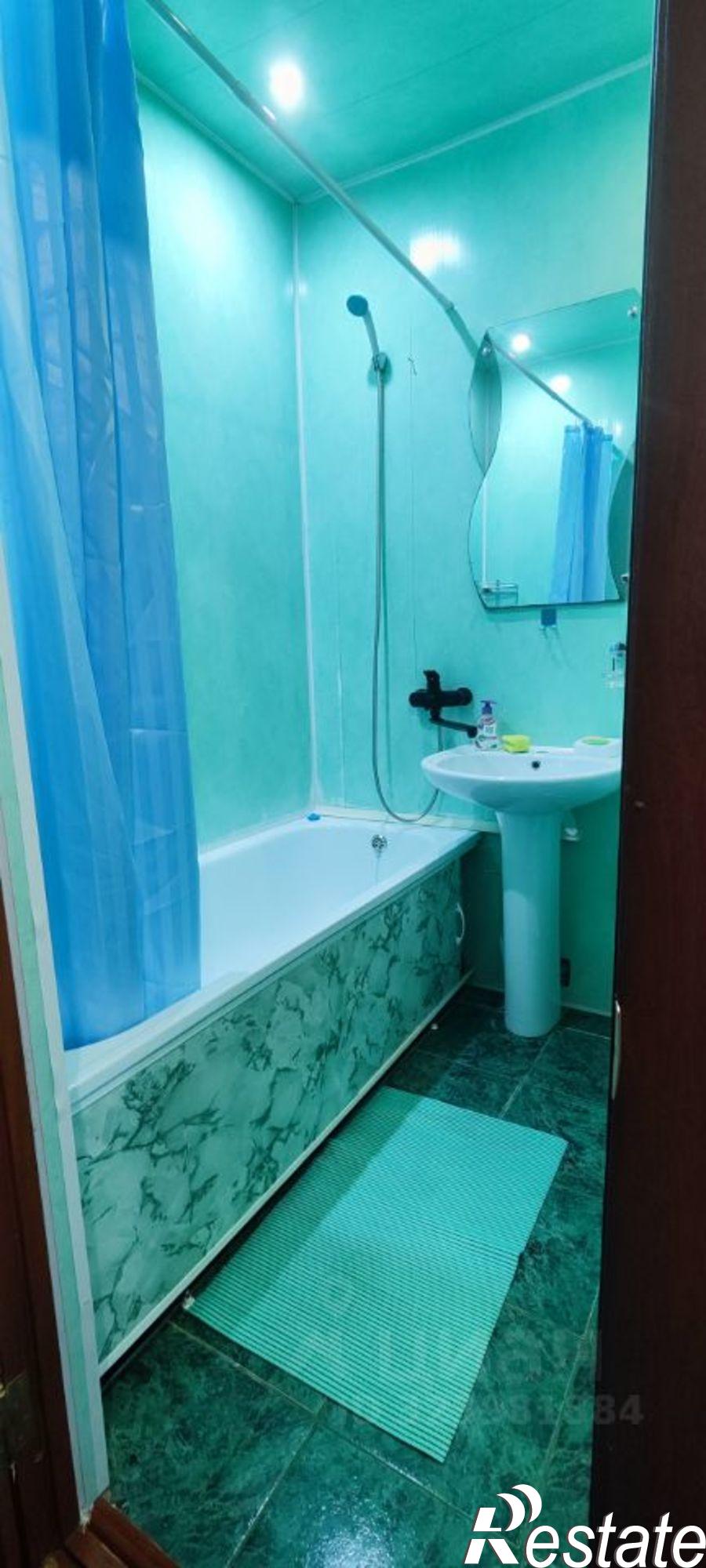 Сдать квартиру за 17 000 рублей на улица 45-я Параллель, 2Г