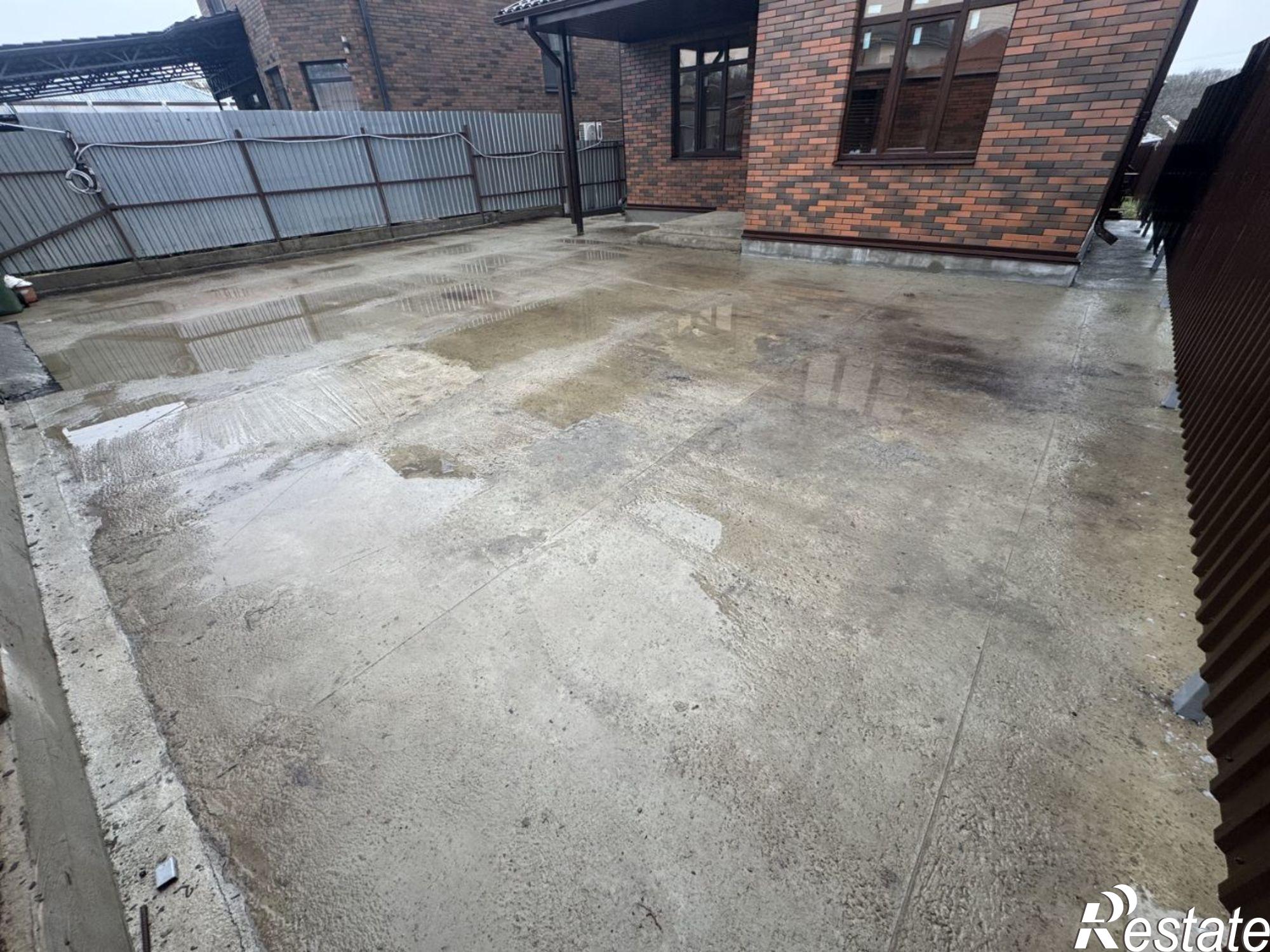 Купить дачу, дом, коттедж за 19 000 000 рублей на ул Матросова, 50