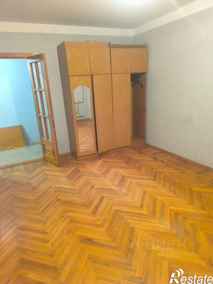 3-комн квартира ул Пирогова, 18 4,  д. 18 4,  к. 4