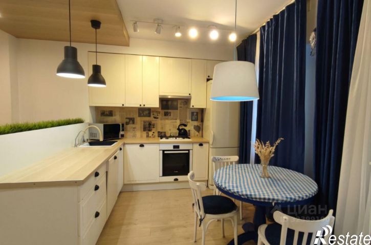 2-комн квартира ул Мира, 272,  д. 272