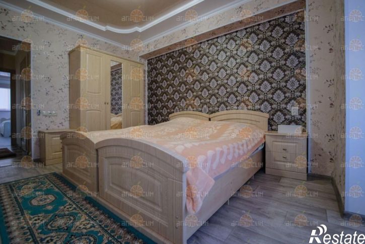 3-комн квартира Октябрьская, 190