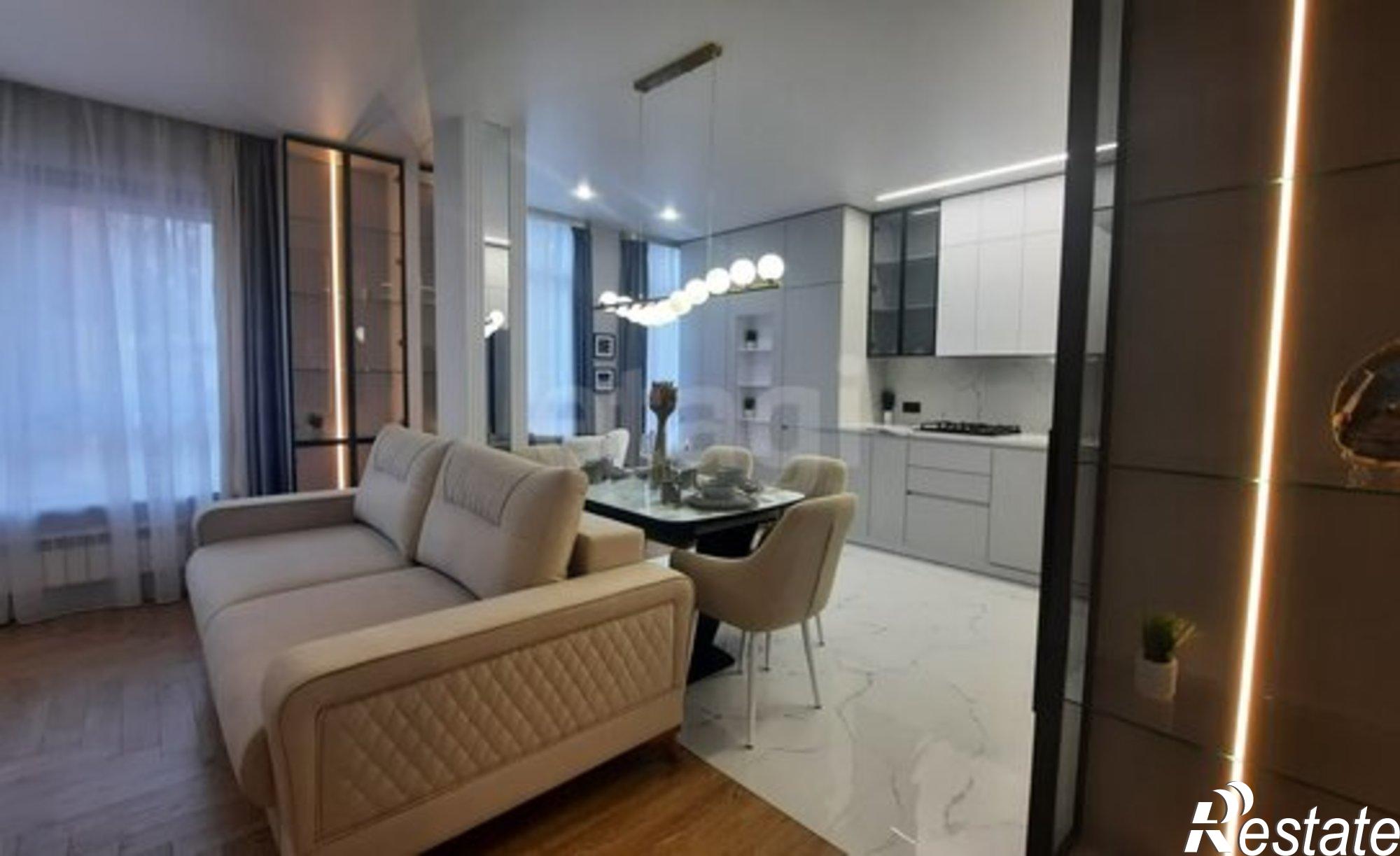 Купить квартиру за 13 400 000 рублей на Российский проспект, 12 к1