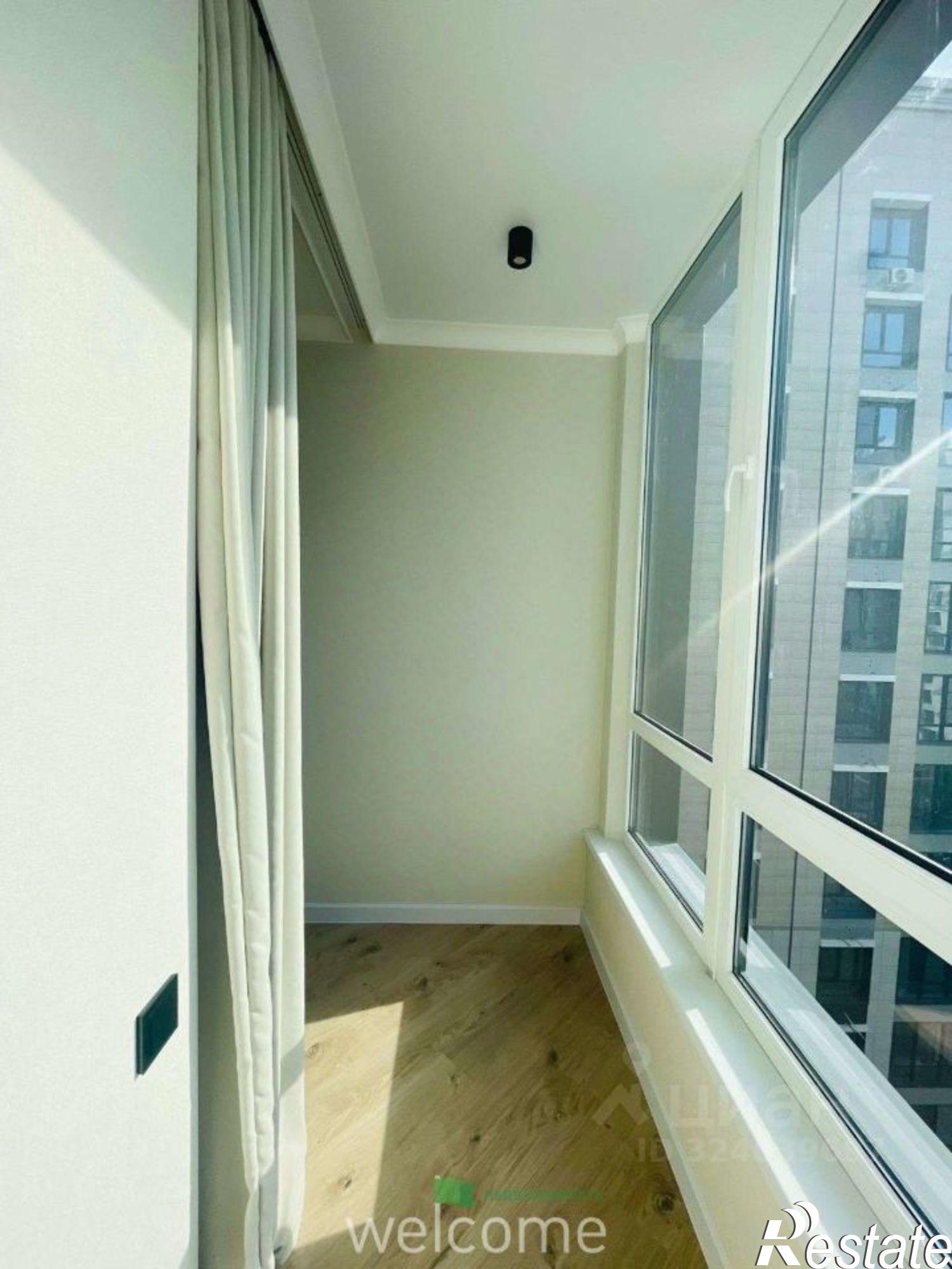 Купить квартиру за 5 570 000 рублей на Российский пр-кт, 17