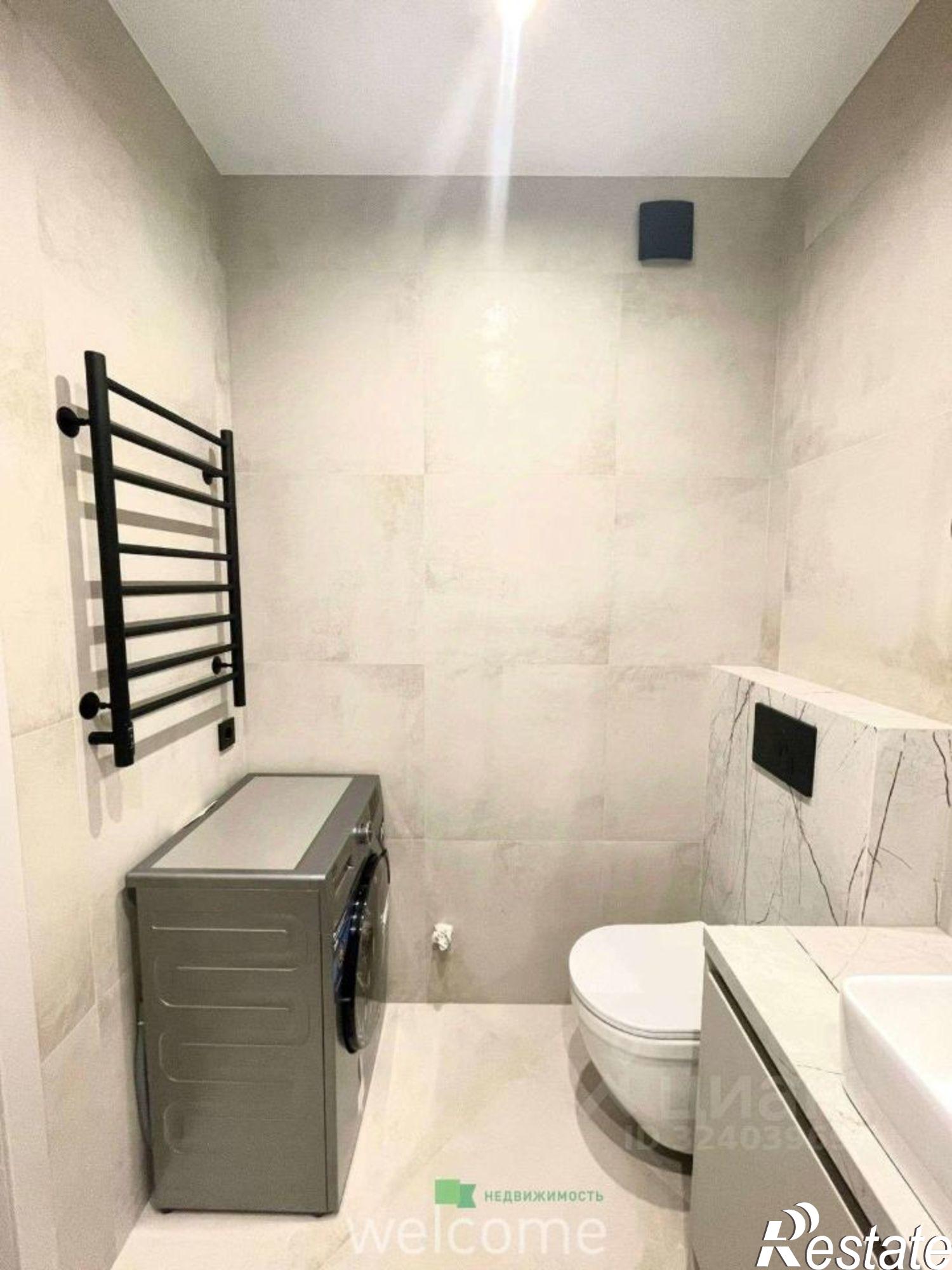 Купить квартиру за 5 570 000 рублей на Российский пр-кт, 17