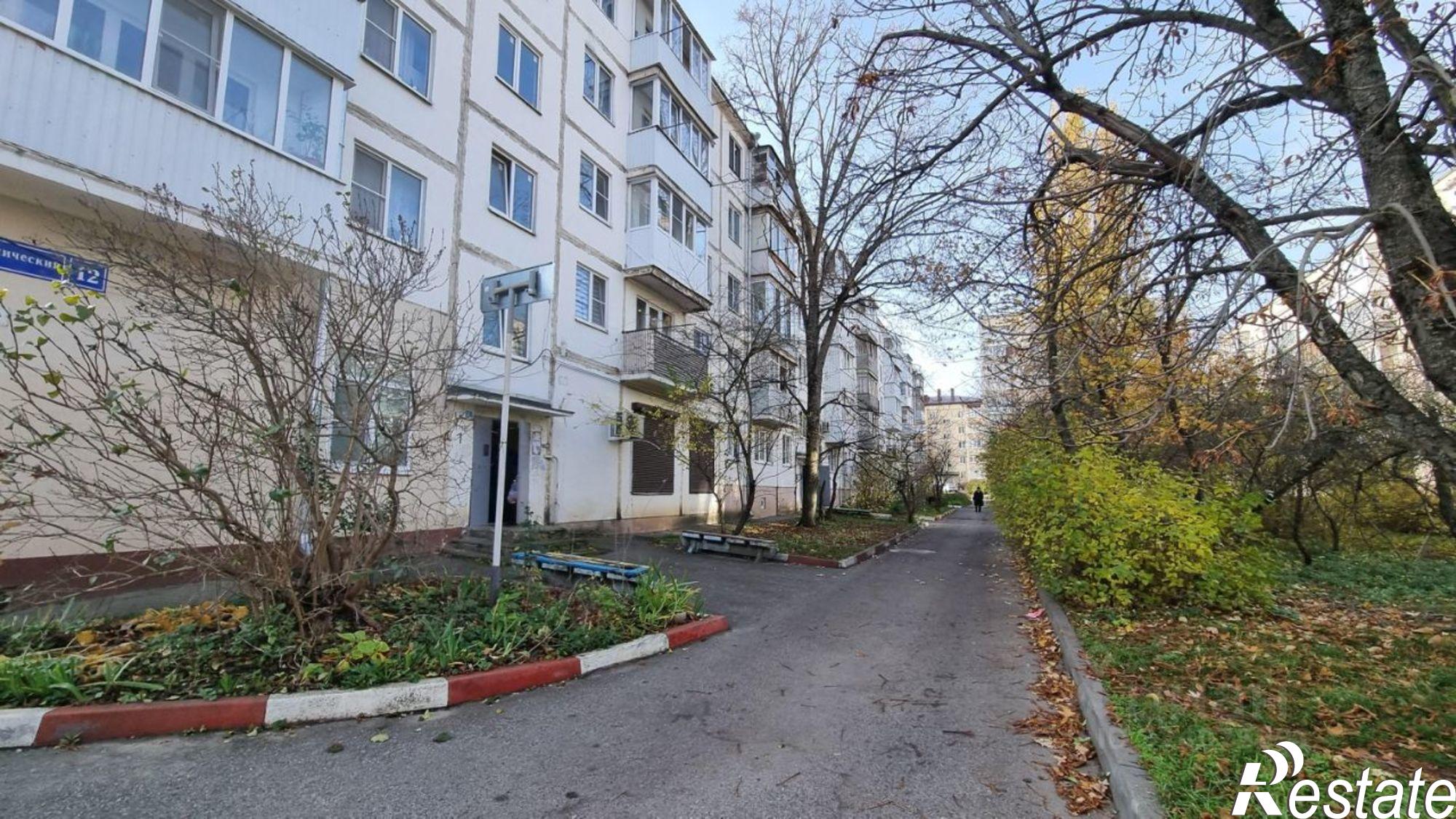 Купить квартиру за 3 600 000 рублей на Ботанический проезд, 12