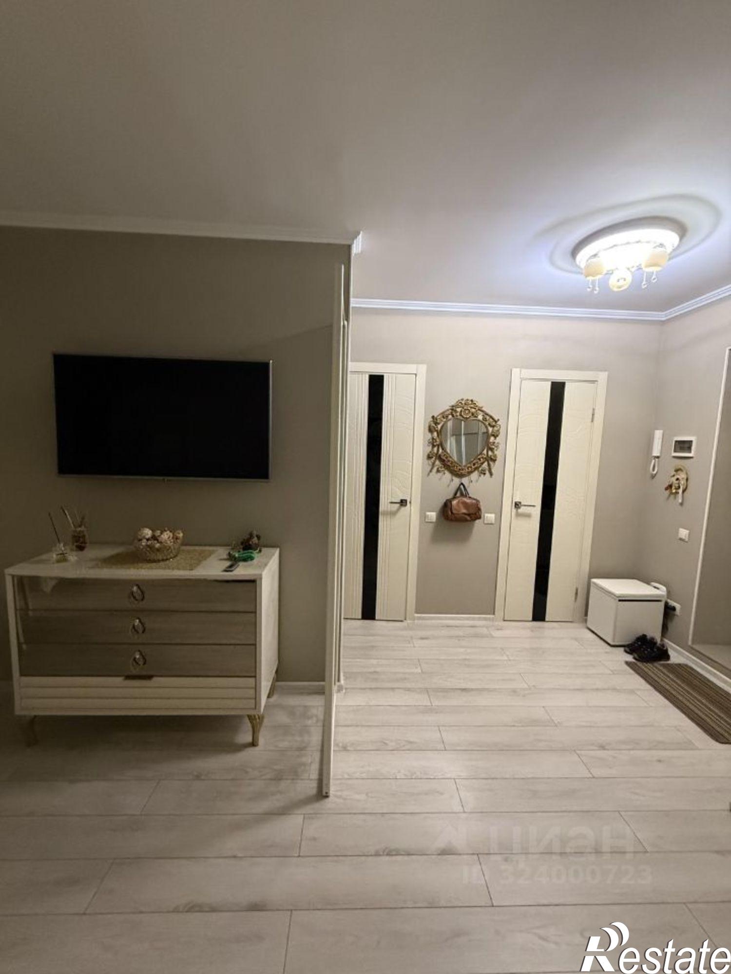 Купить квартиру за 6 100 000 рублей на улица Орджоникидзе, 4