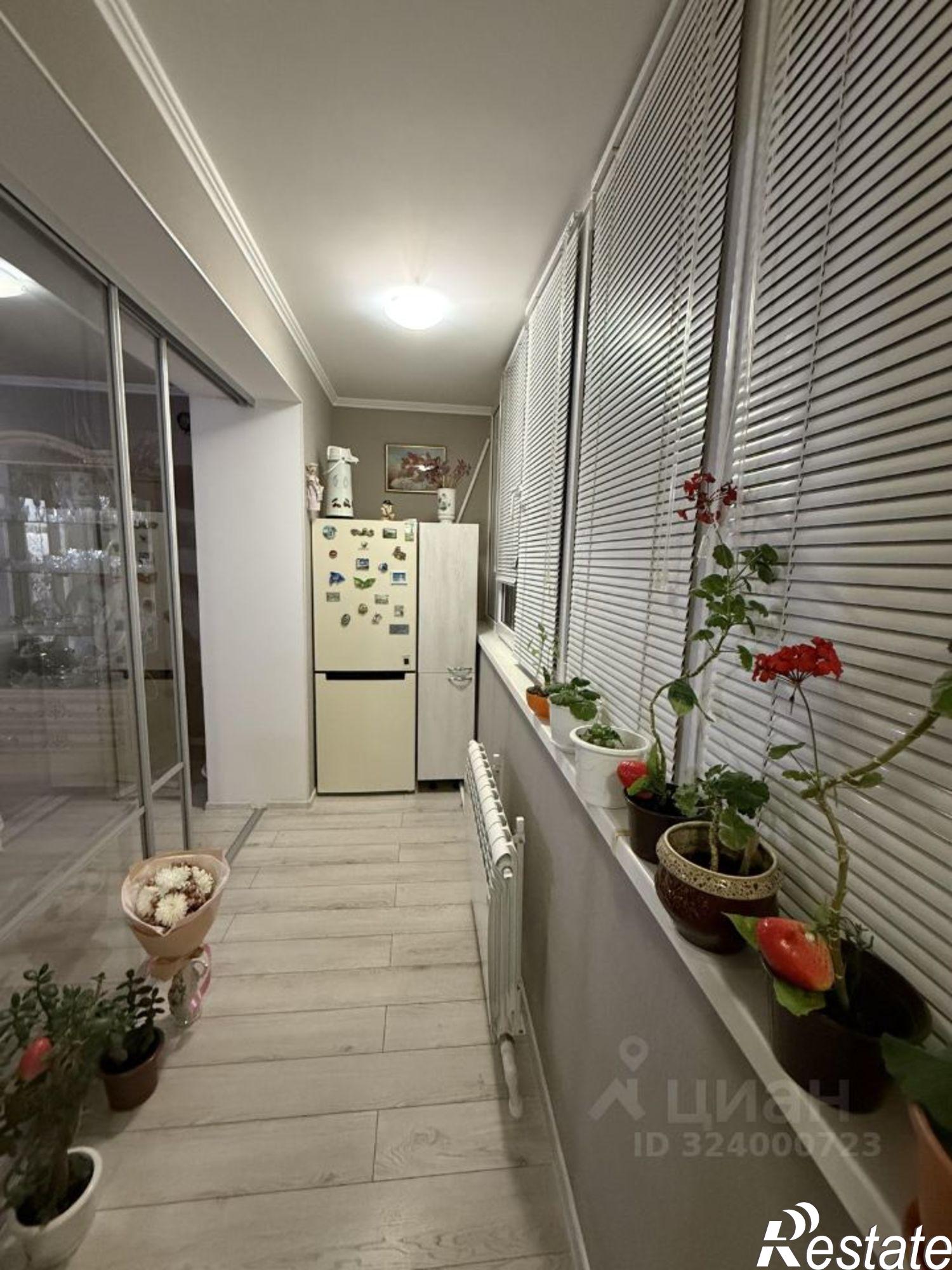 Купить квартиру за 6 100 000 рублей на улица Орджоникидзе, 4