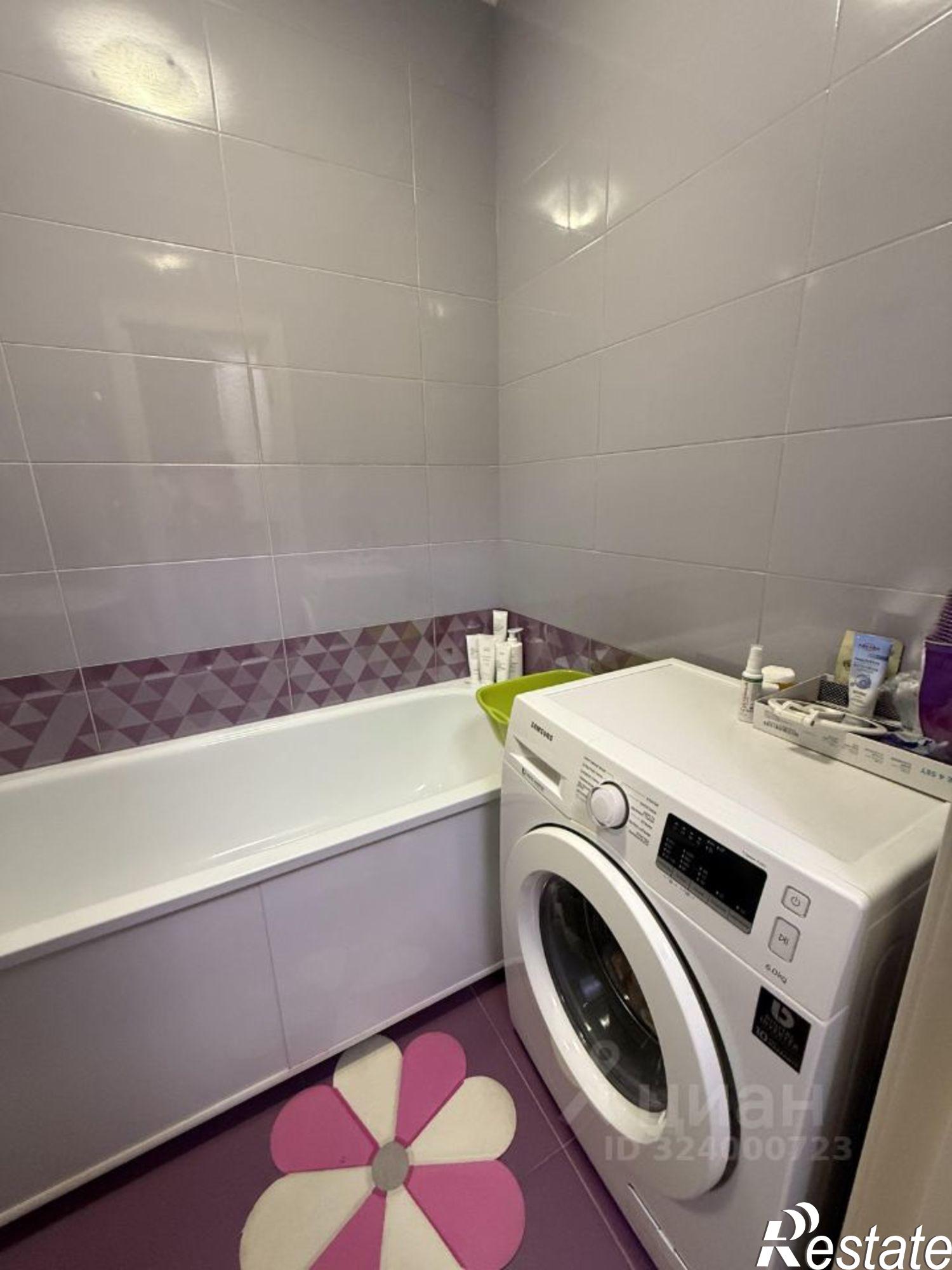 Купить квартиру за 6 100 000 рублей на улица Орджоникидзе, 4