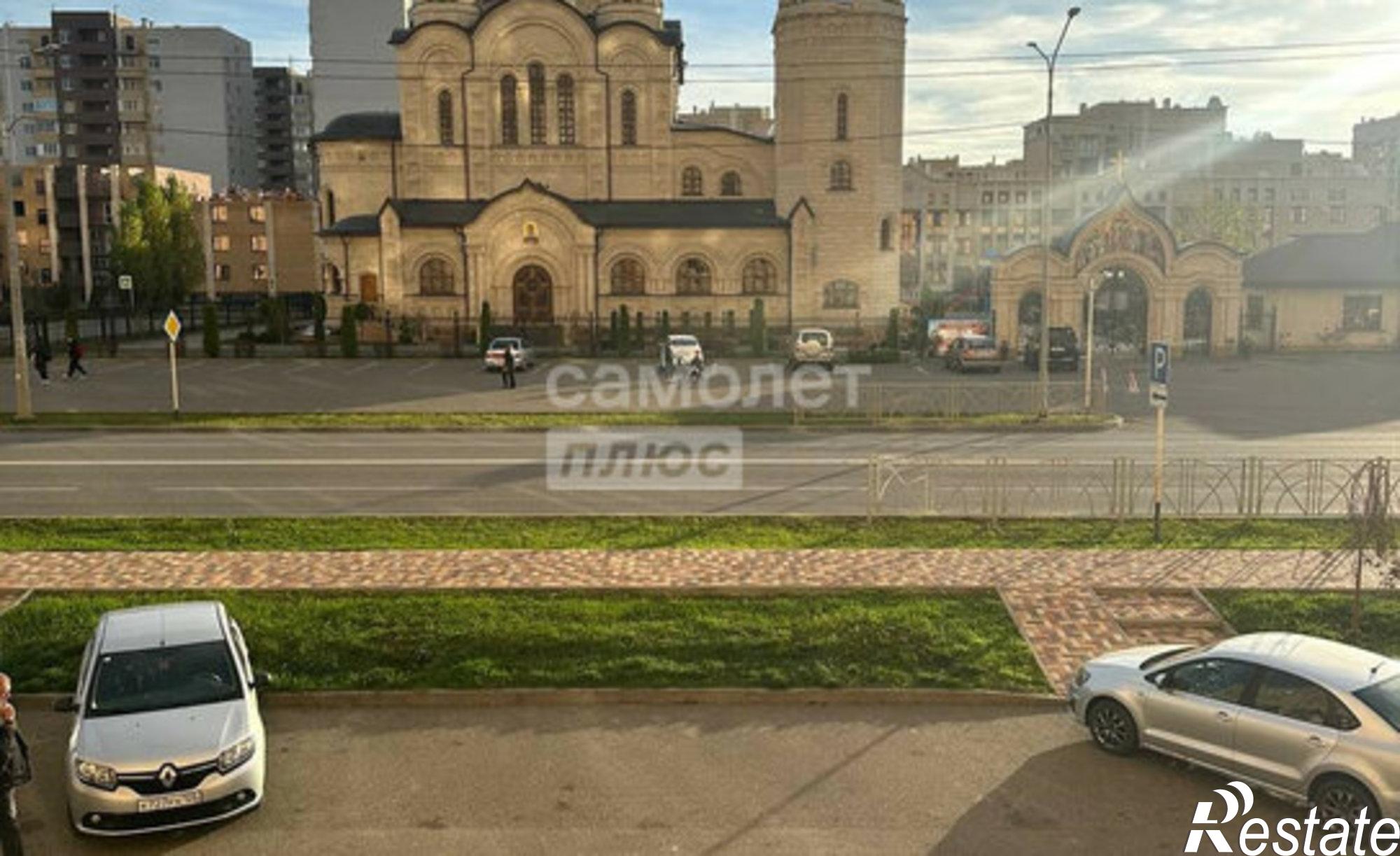 Купить квартиру за 5 600 000 рублей на улица Рогожникова, 17