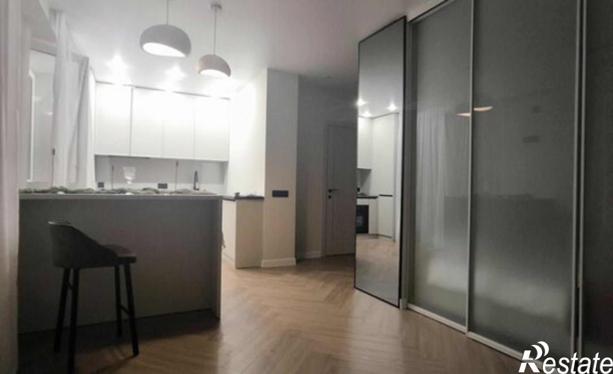 Купить квартиру за 5 350 000 рублей на улица Рогожникова, 21/1 к2