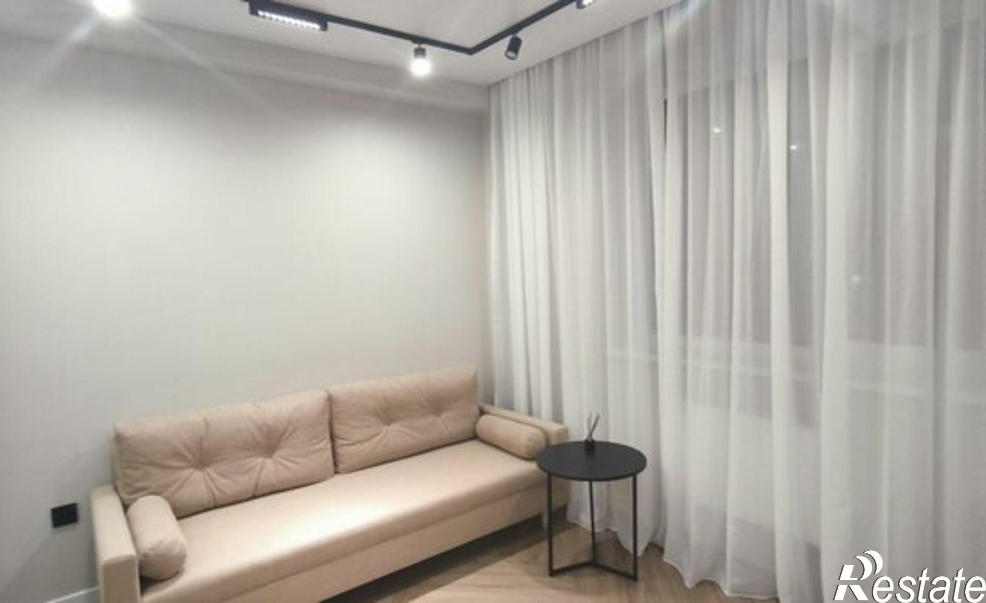 Купить квартиру за 5 350 000 рублей на улица Рогожникова, 21/1 к2