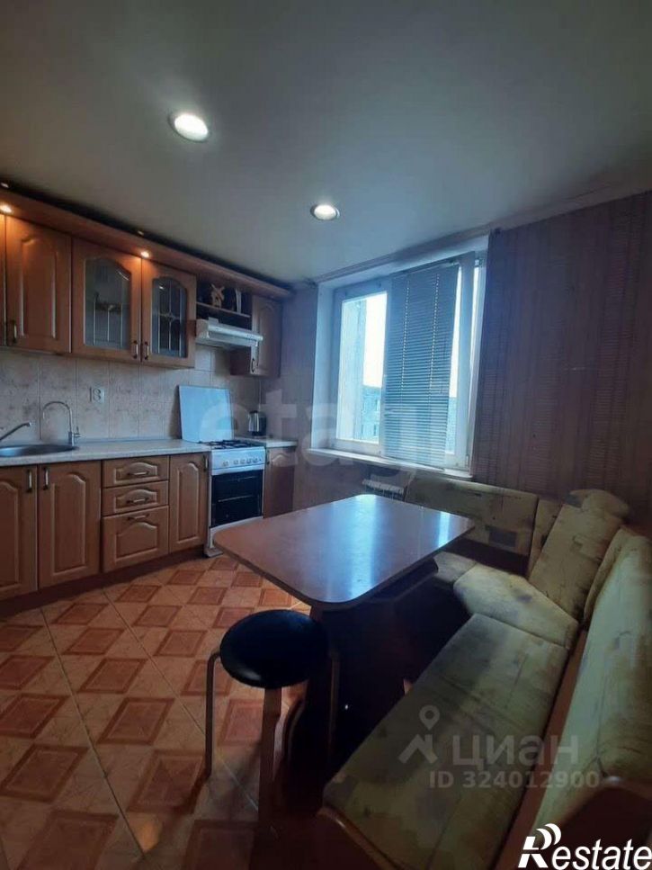 Комната пр-кт Ворошилова, 3/2,  д. 3/2