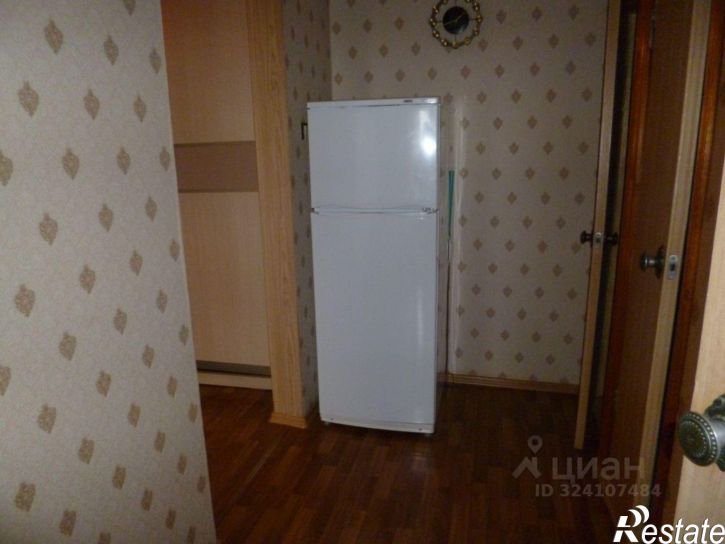 2-комн квартира улица Космонавтов, 12,  д. 12