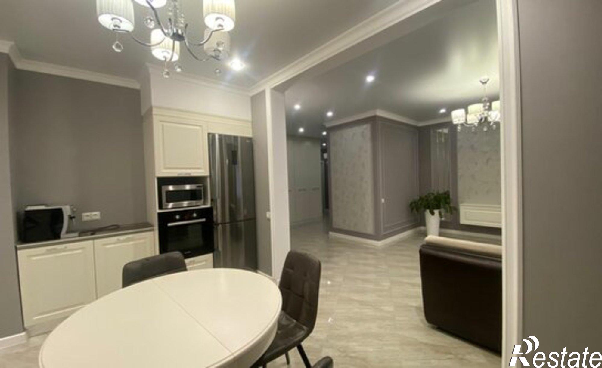 Купить квартиру за 11 850 000 рублей на ул Пирогова, 5а 1