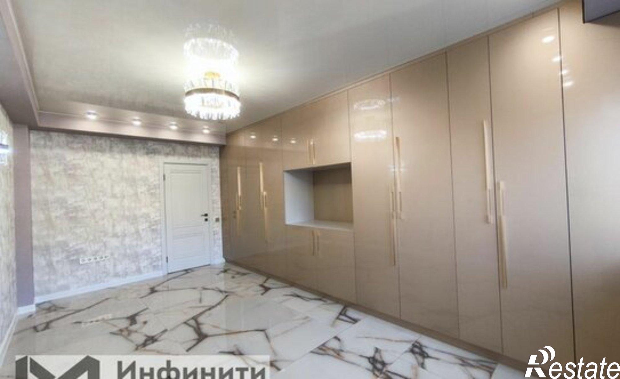 Купить квартиру за 10 800 000 рублей на ул Рогожникова, 23/3