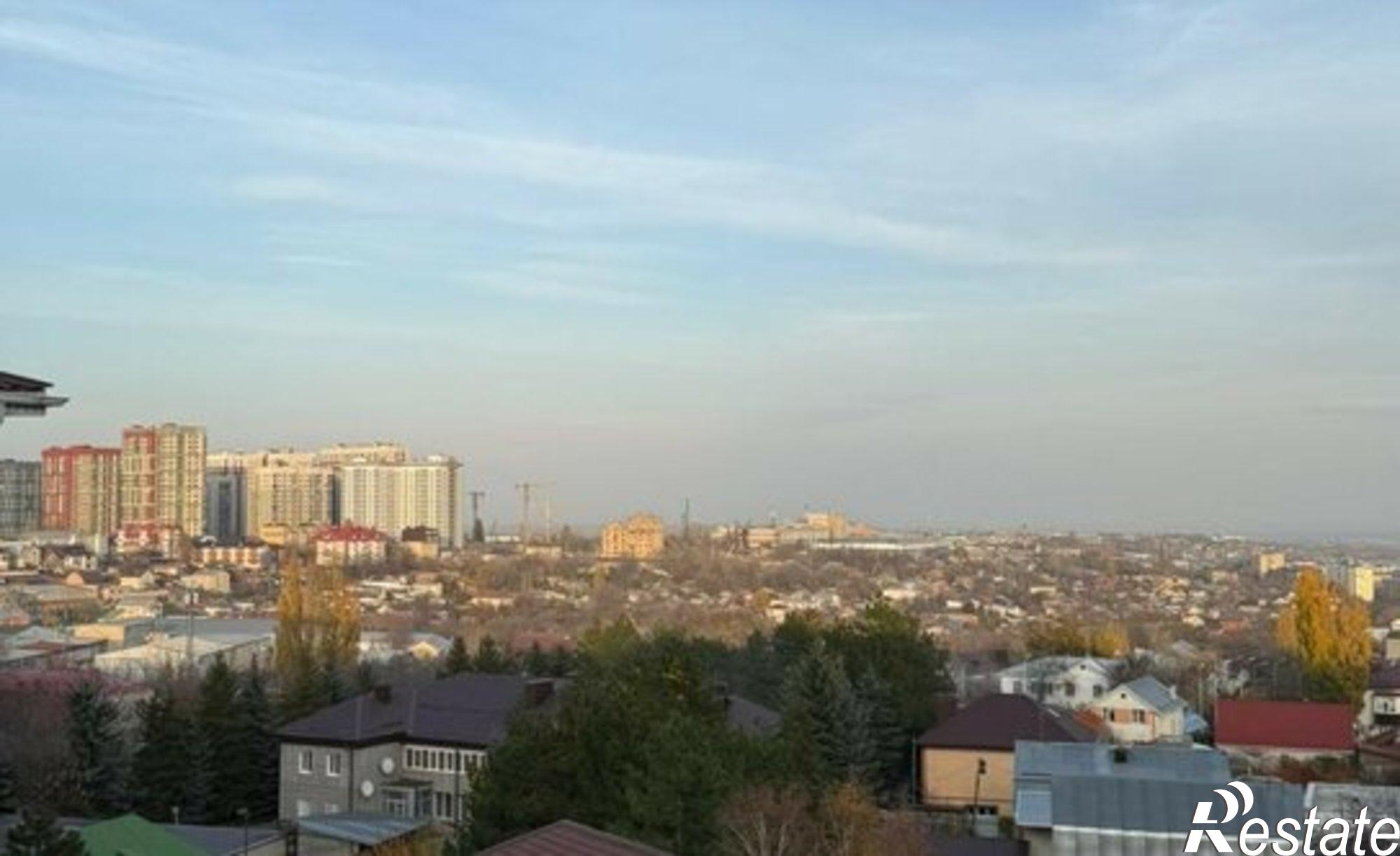 Купить квартиру за 8 426 000 рублей на ул Комсомольская, 45