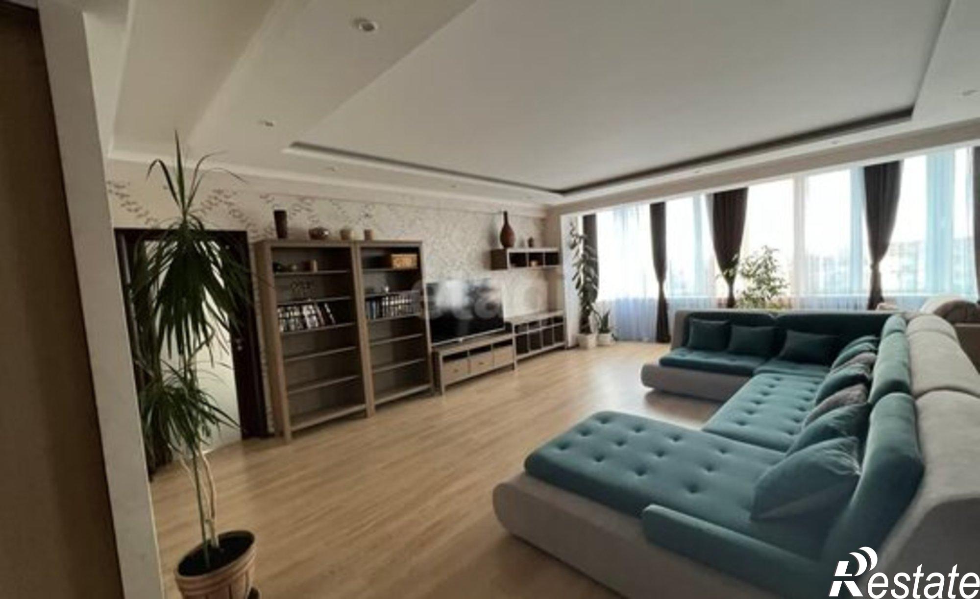 Купить квартиру за 11 800 000 рублей на улица Лермонтова, 212