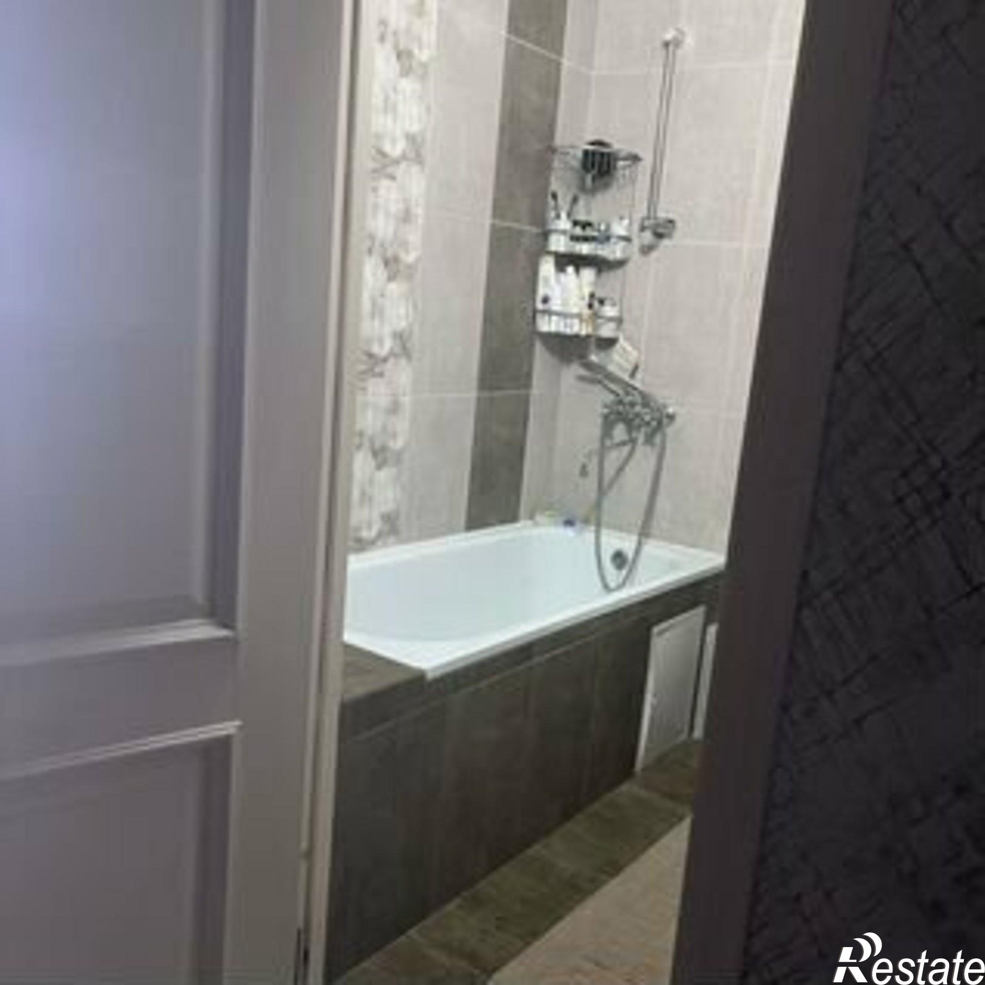 Купить квартиру за 7 300 000 рублей на ул Ленина, 417а 1