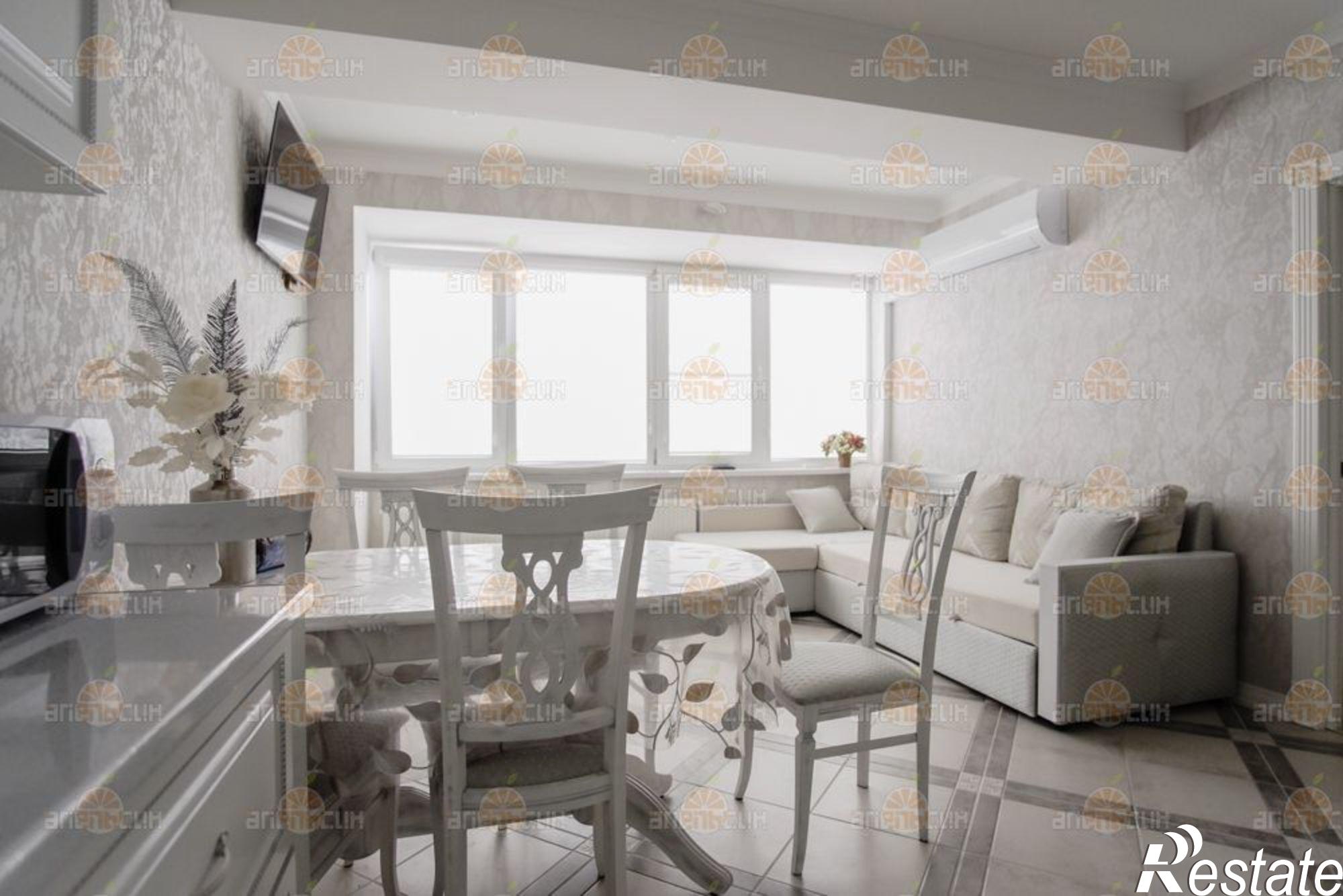 Сдать квартиру за 50 000 рублей на Мира, 285