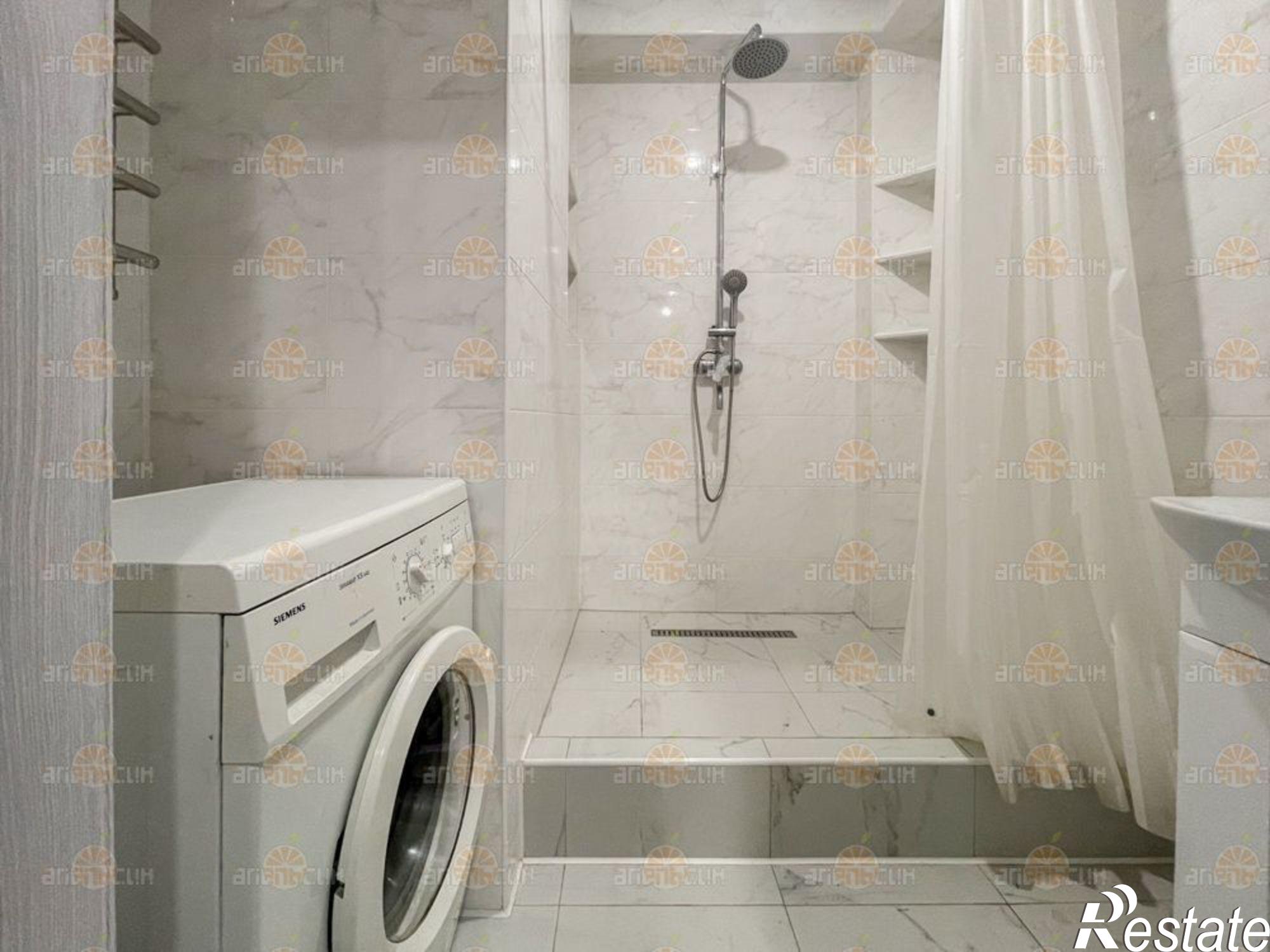 Сдать квартиру за 30 000 рублей на Рогожникова, 23/2