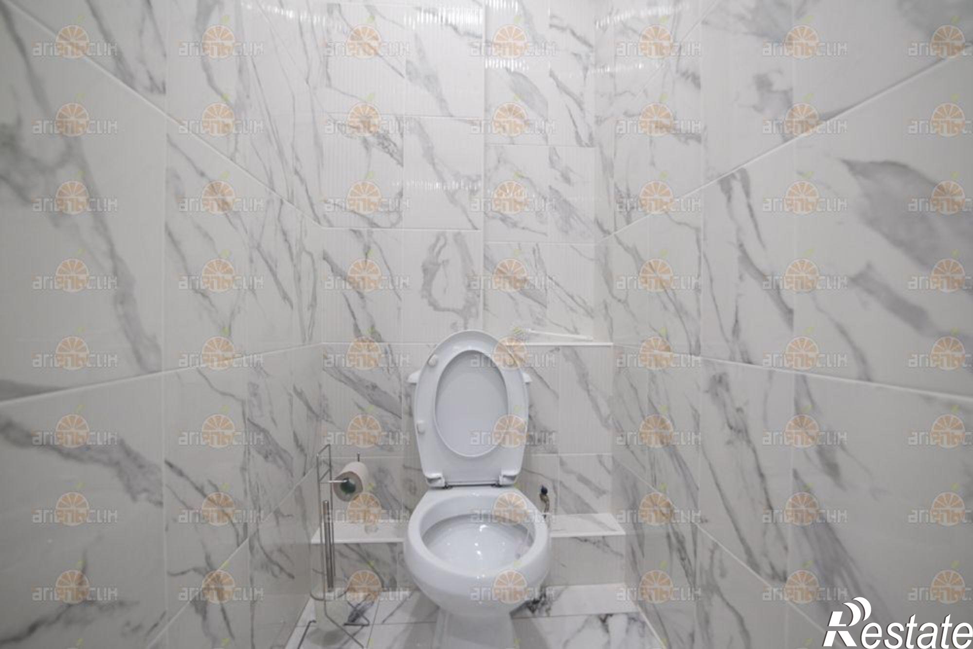 Сдать квартиру за 33 000 рублей на Матрены Наздрачевой, 3/1