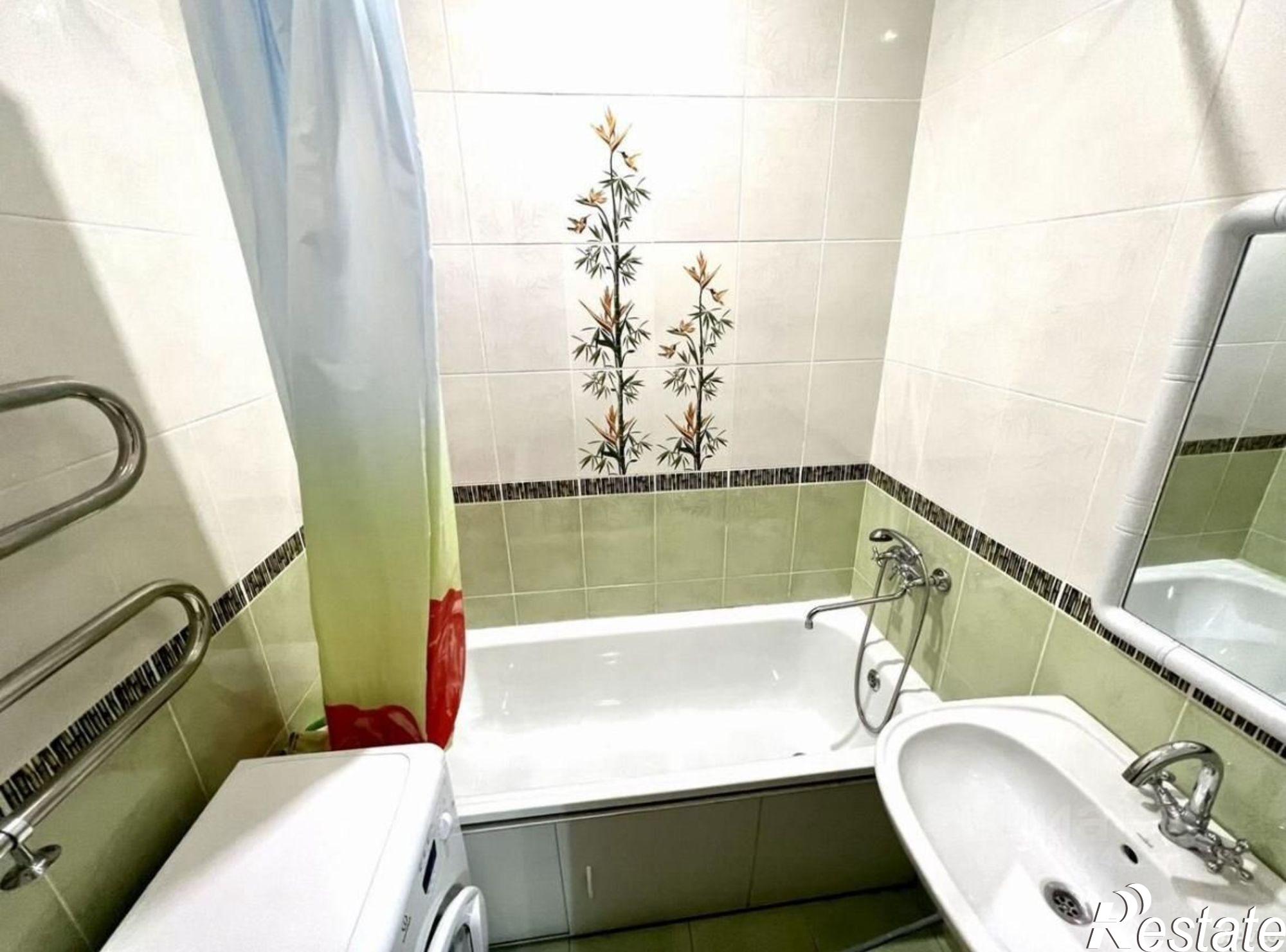 Сдать квартиру за 18 000 рублей на улица Тухачевского, 28/3