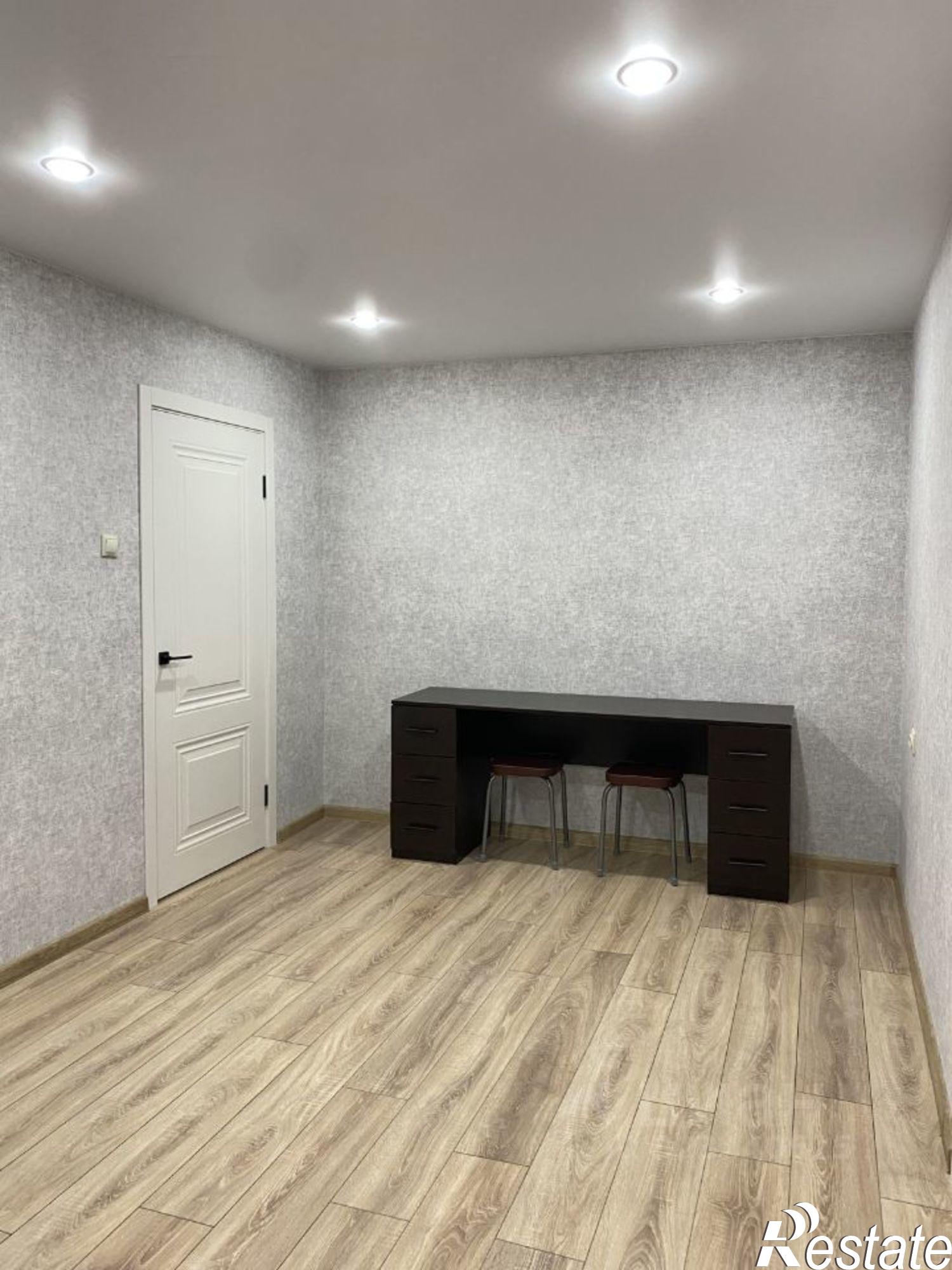 Сдать квартиру за 30 000 рублей на улица Дзержинского, 172