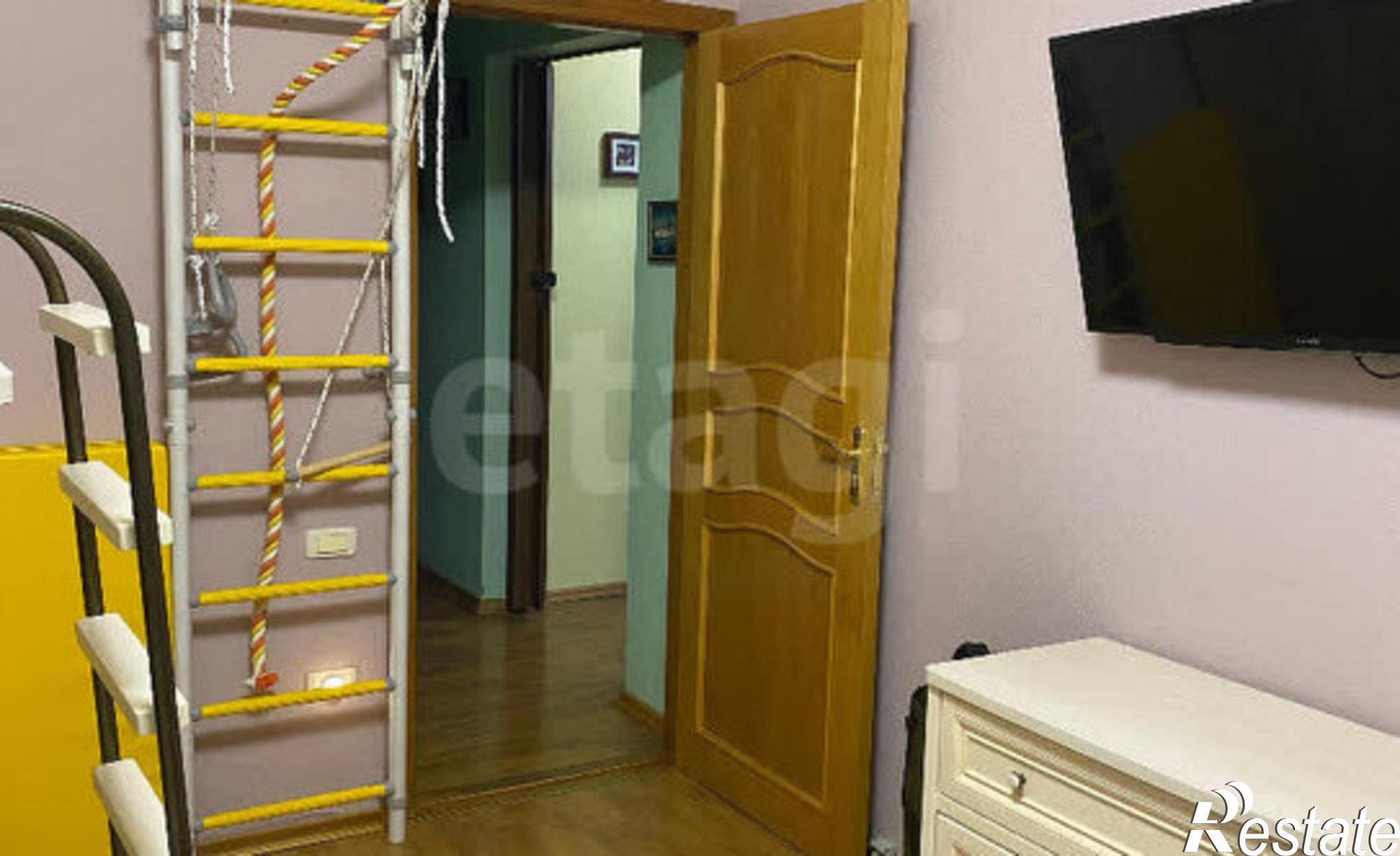 Купить квартиру за 6 700 000 рублей на ул Пирогова, 22/2