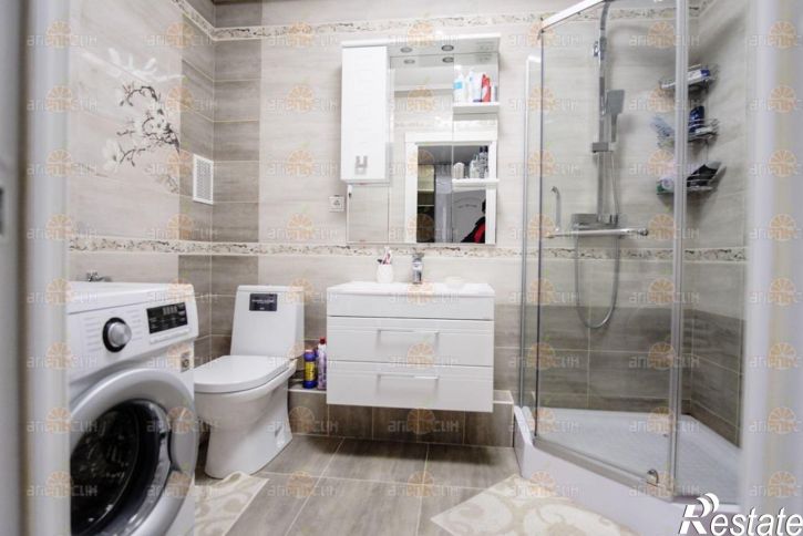 2-комн квартира Мира, 285