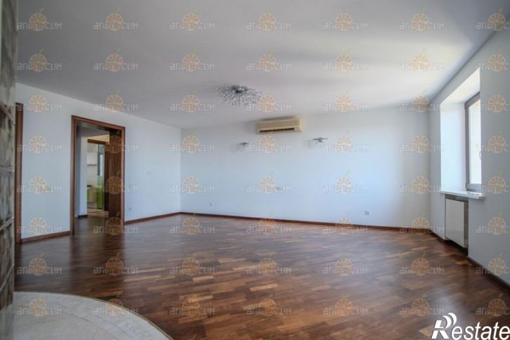 4-комн квартира Лермонтова, 129а