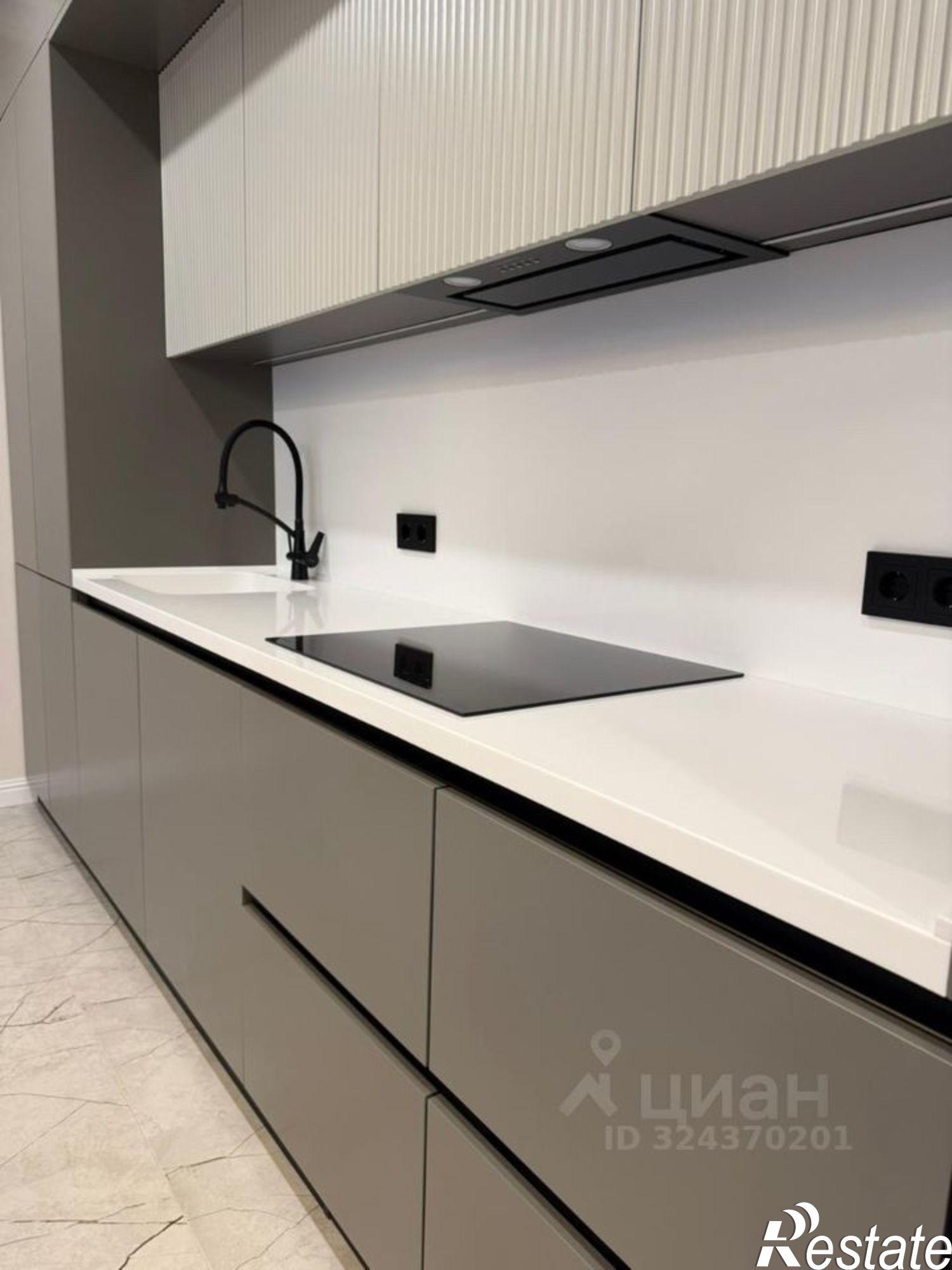 Купить квартиру за 15 000 000 рублей на Российский пр-кт, 15 2