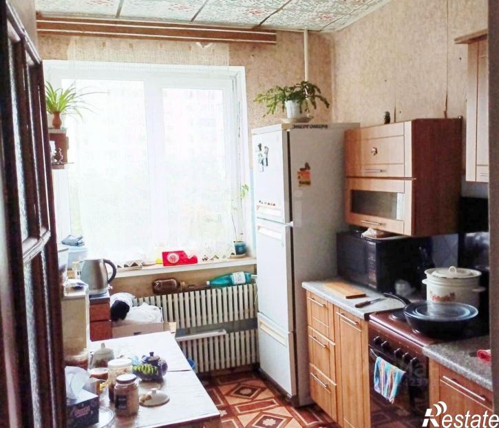 3-комн квартира ул Космонавтов, 8,  д. 8