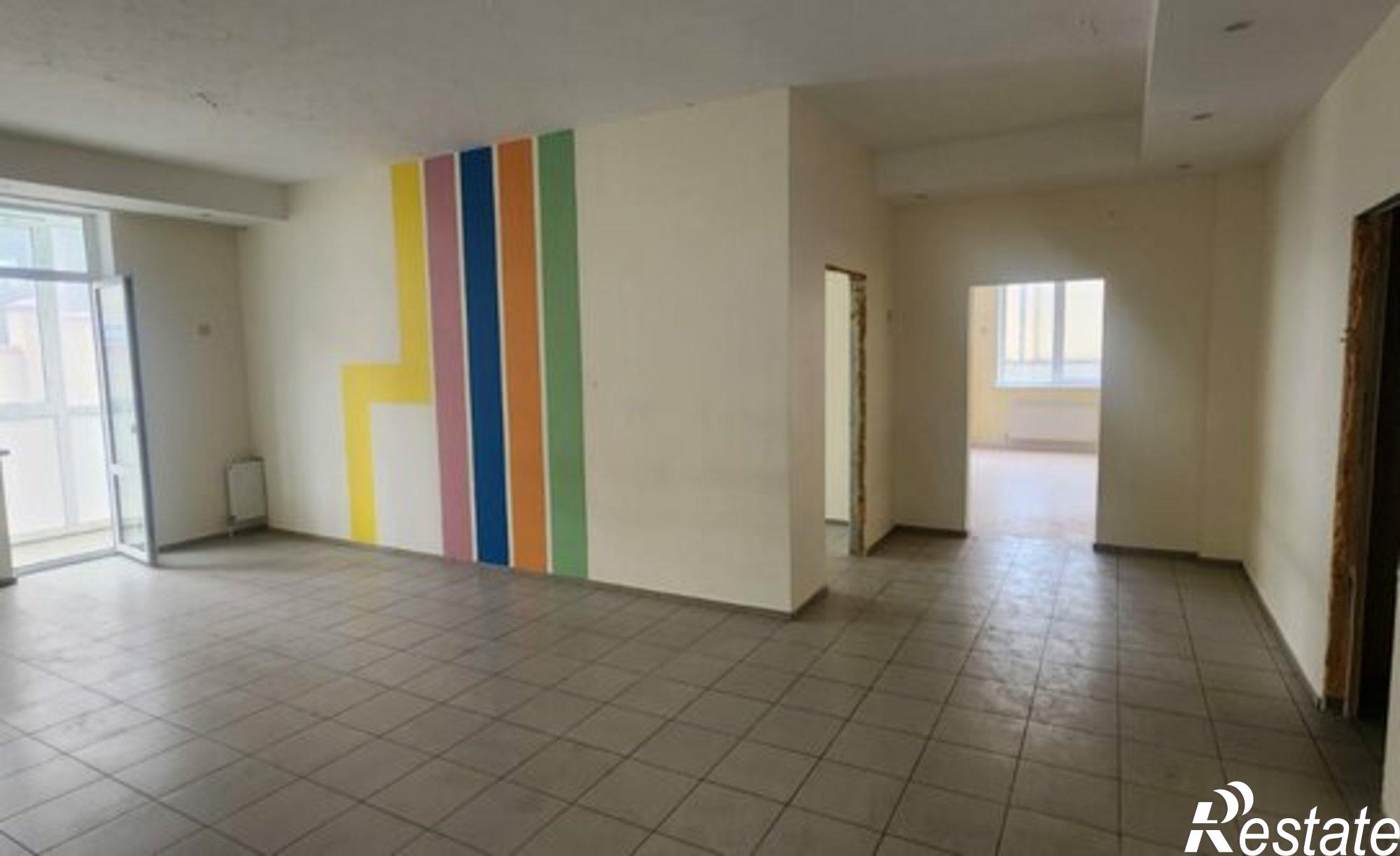 Купить квартиру за 10 000 000 рублей на Партизанская улица, 2