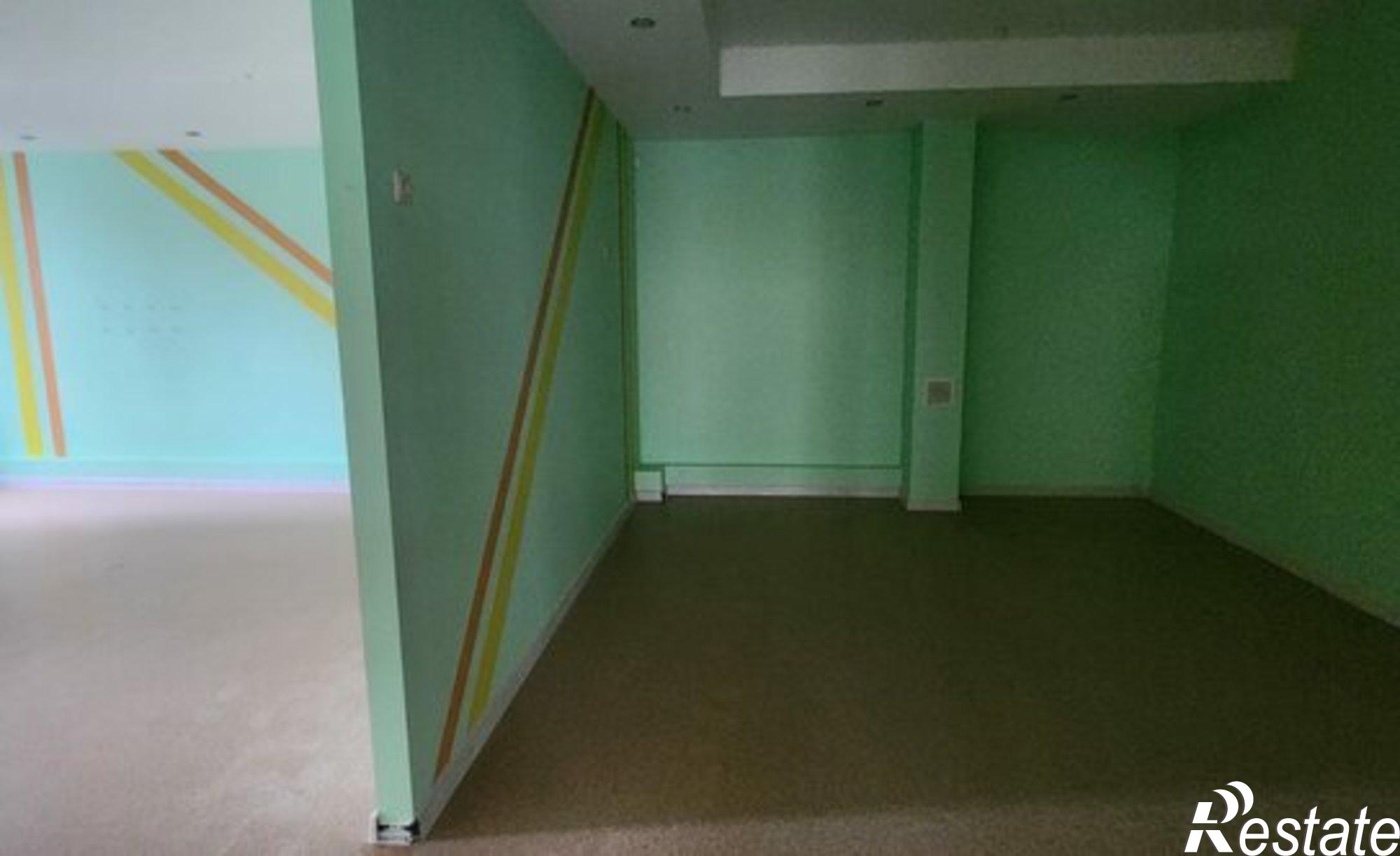 Купить квартиру за 10 000 000 рублей на Партизанская улица, 2