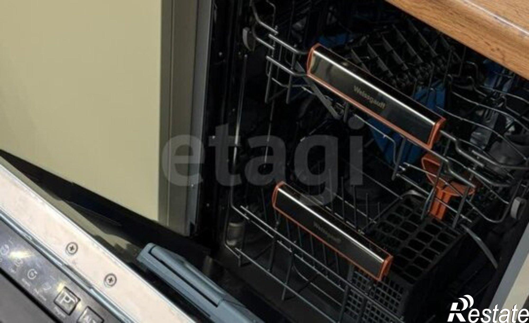 Купить квартиру за 7 700 000 рублей на ул Рогожникова, 21/1