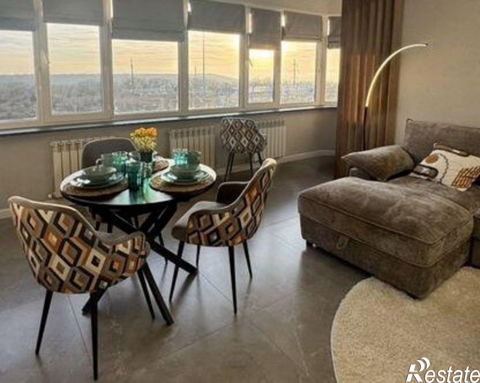 Купить квартиру за 8 700 000 рублей на улица 45-я Параллель, 87