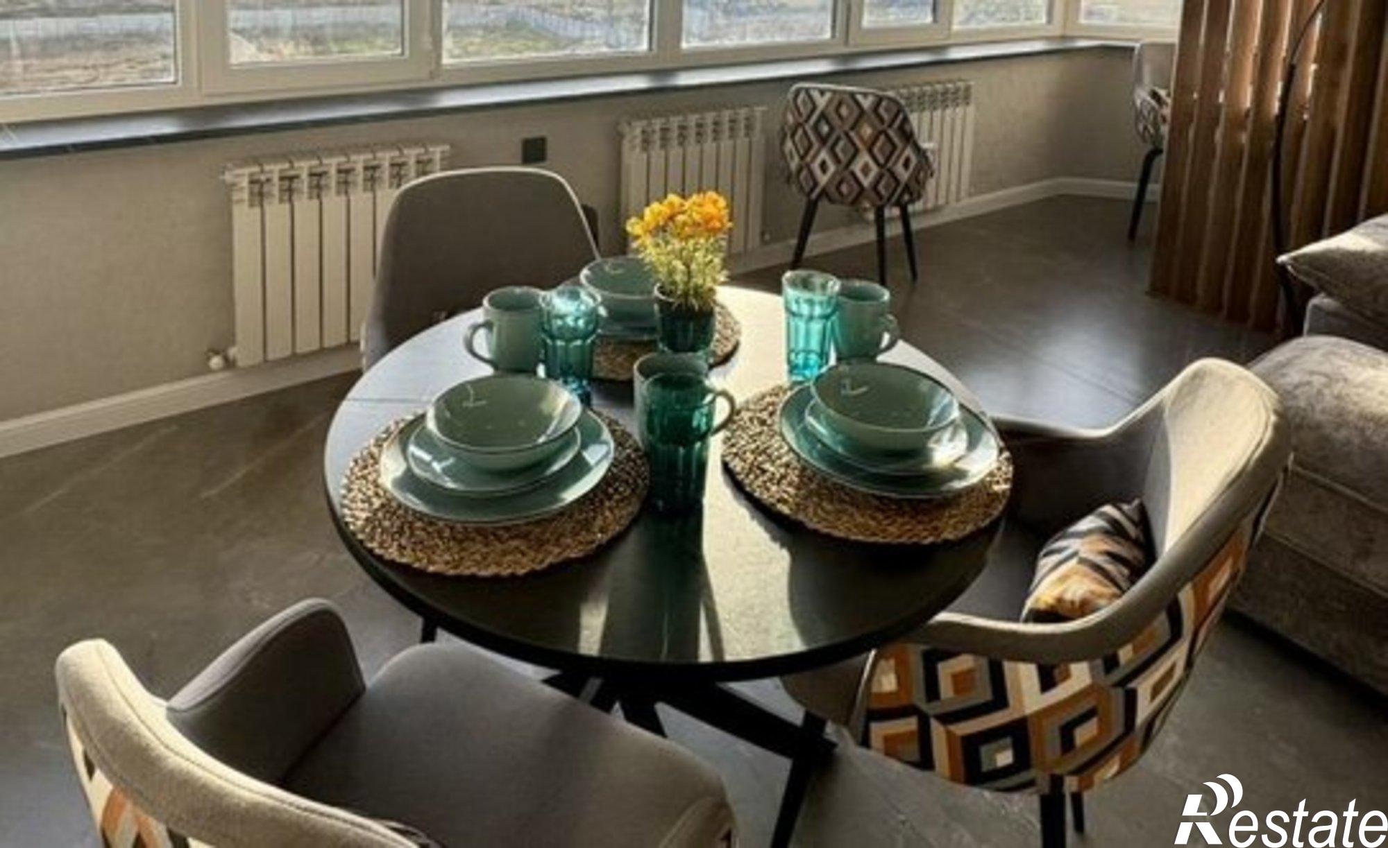 Купить квартиру за 8 700 000 рублей на улица 45-я Параллель, 87