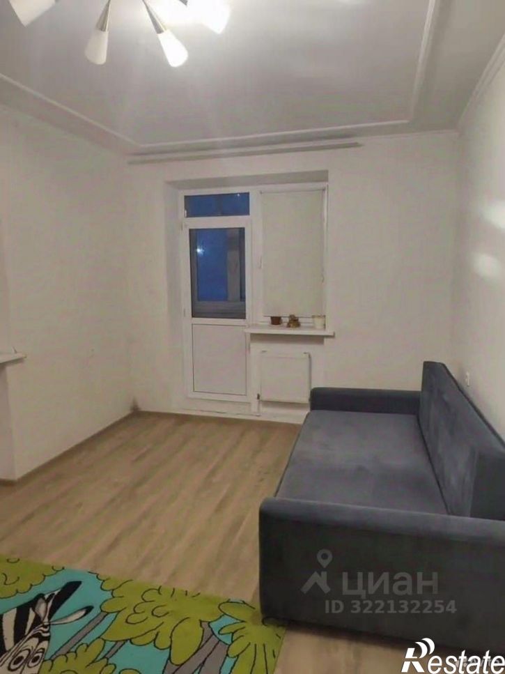 3-комн квартира улица Бруснева, 9Д,  д. 9Д