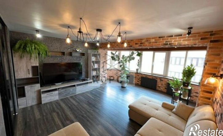 2-комн квартира улица Мира, 277,  д. 277