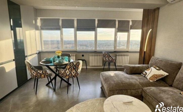 2-комн квартира улица 45-я Параллель, 87,  д. 87