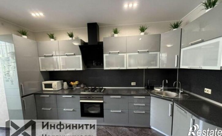 2-комн квартира ул 45 Параллель, 73,  д. 73