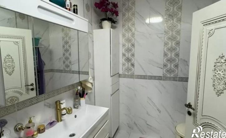 3-комн квартира улица Пирогова, 78,  д. 78