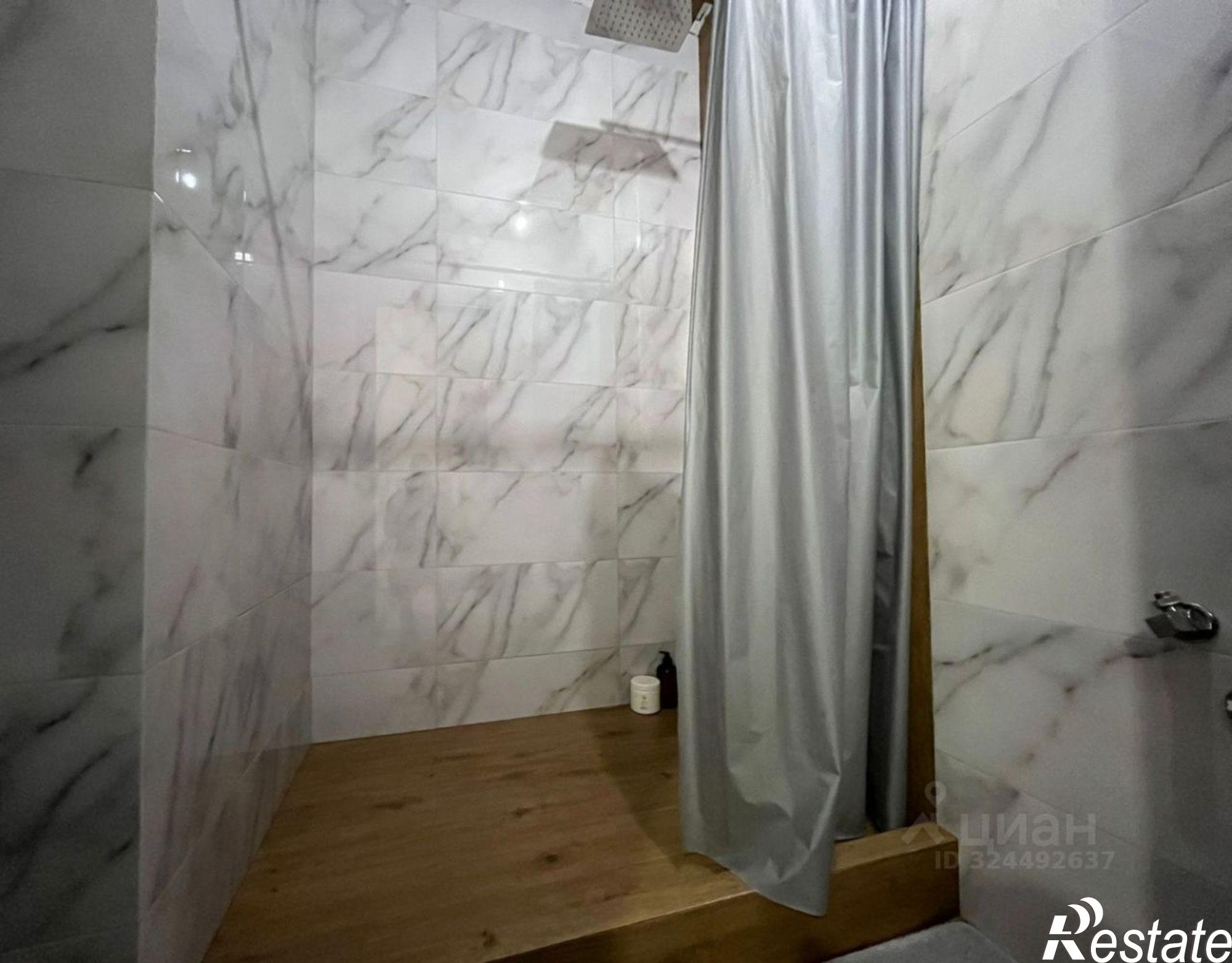 Купить квартиру за 8 000 000 рублей на Апанасенковская улица, 12/1