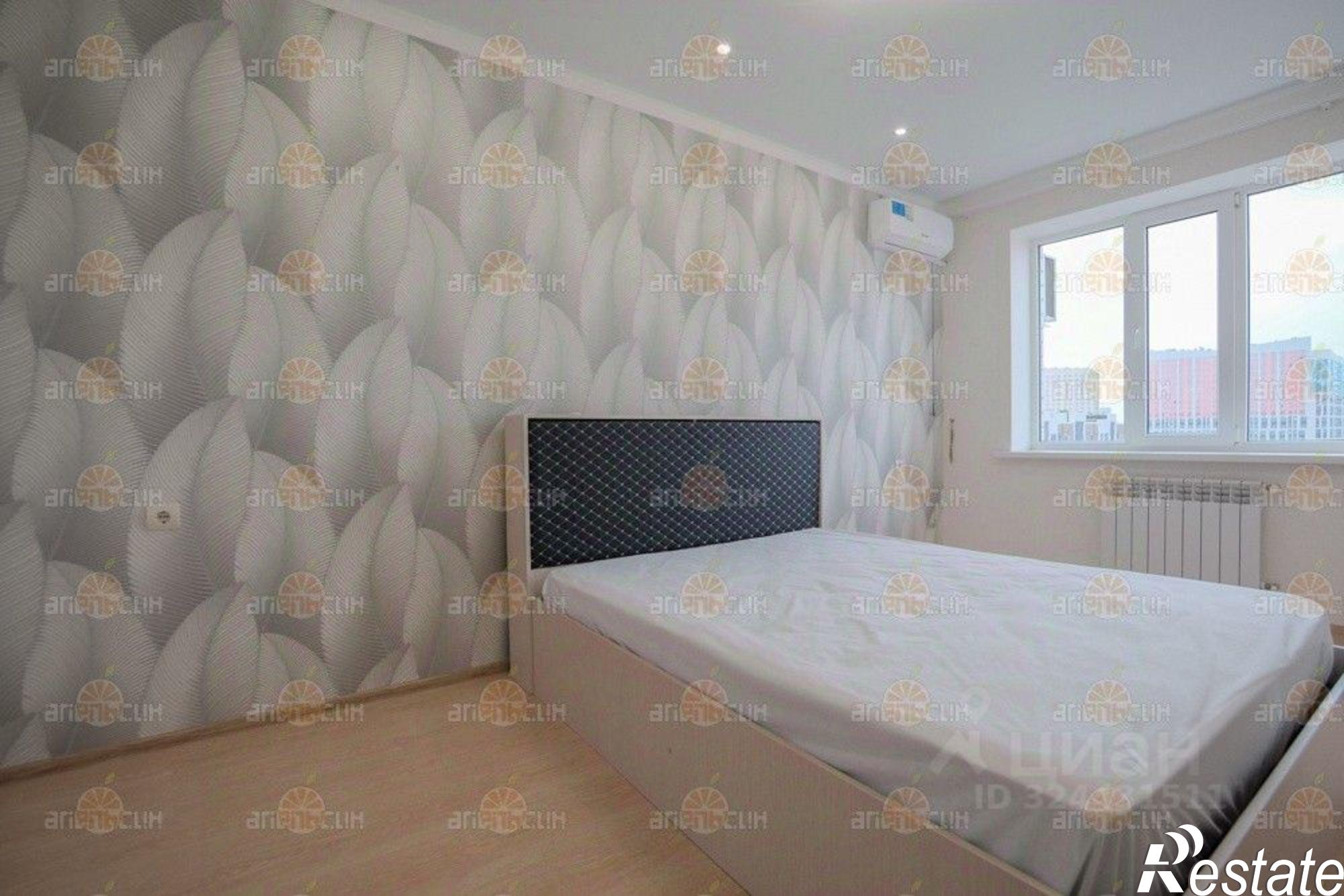 Сдать квартиру за 25 000 рублей на улица Рогожникова, 13