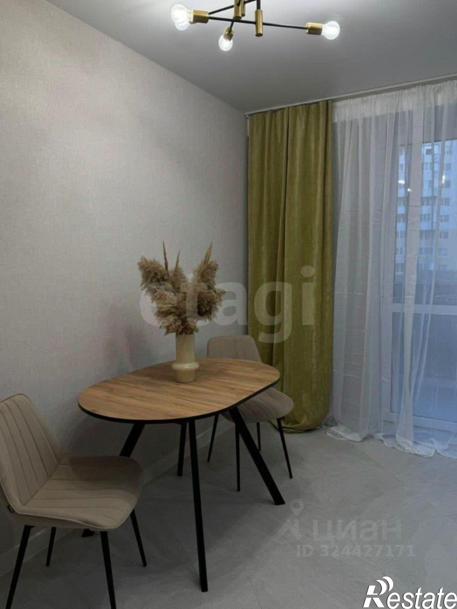 Купить квартиру за 7 700 000 рублей на улица Рогожникова, 21/1