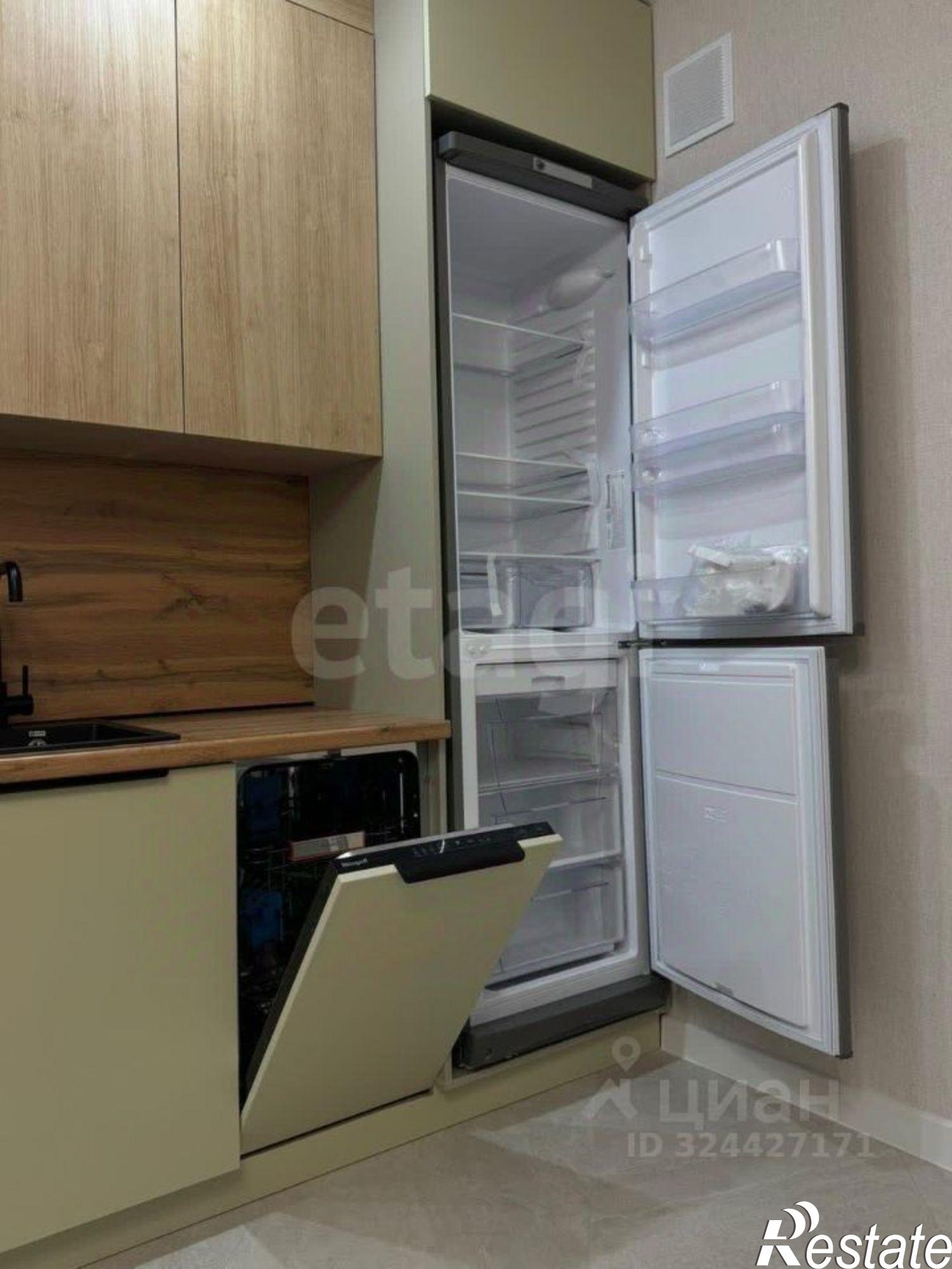 Купить квартиру за 7 700 000 рублей на улица Рогожникова, 21/1