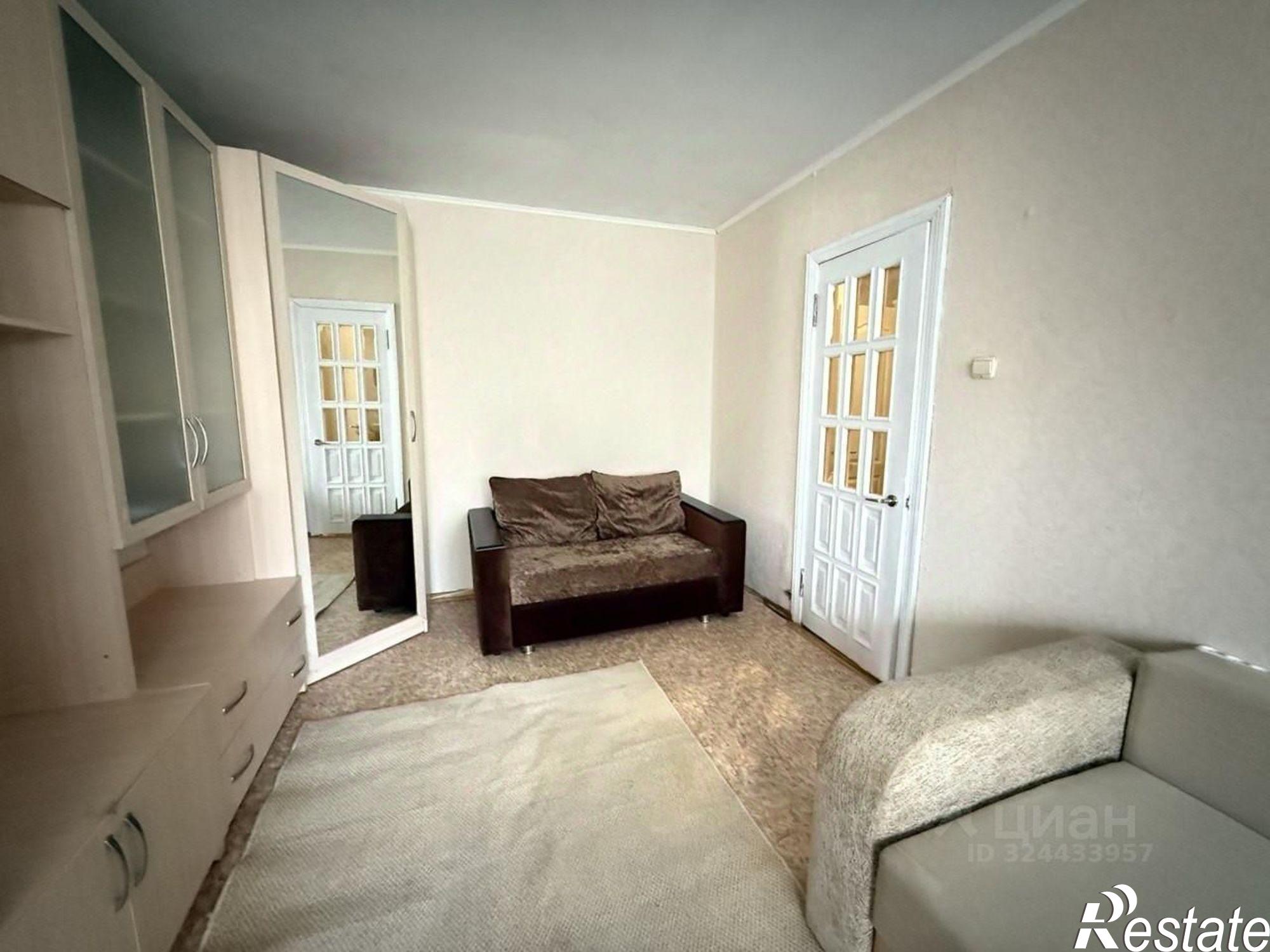 Сдать квартиру за 18 000 рублей на ул 45 Параллель, 7/2