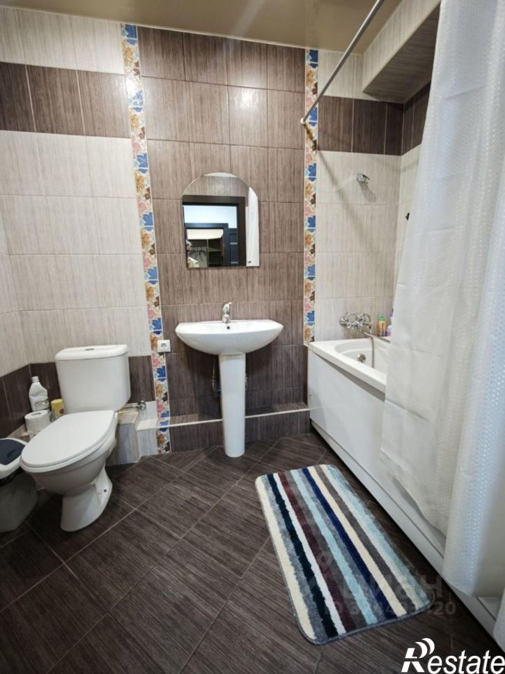 2-комн квартира улица Мира, 285,  д. 285