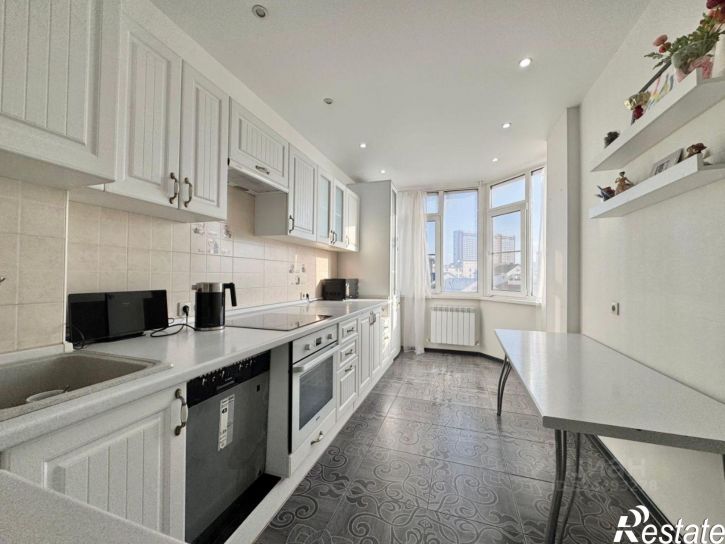 2-комн квартира Черниговская улица, 4/1,  д. 4/1