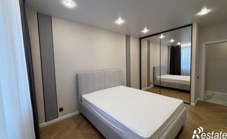 2-комн квартира пр-кт Кулакова, 5/1,  д. 5/1